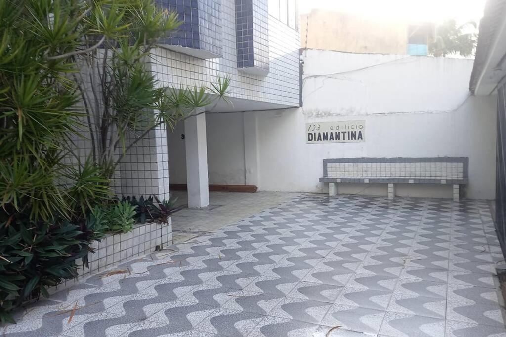 Apê aconchegante a 50 m da praia