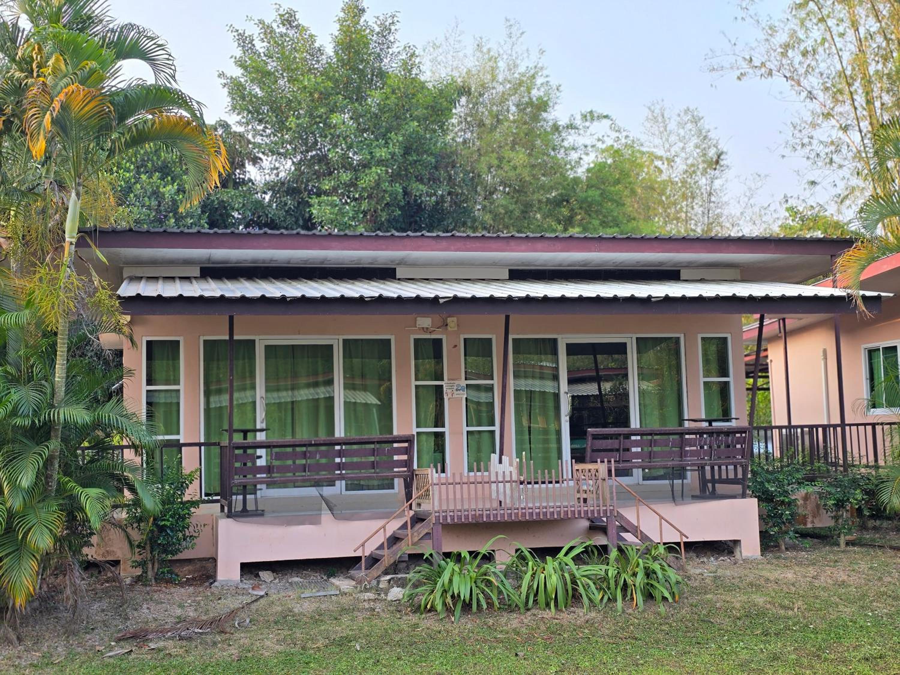 ภูร์ชรินท์ รีสอร์ท view 2