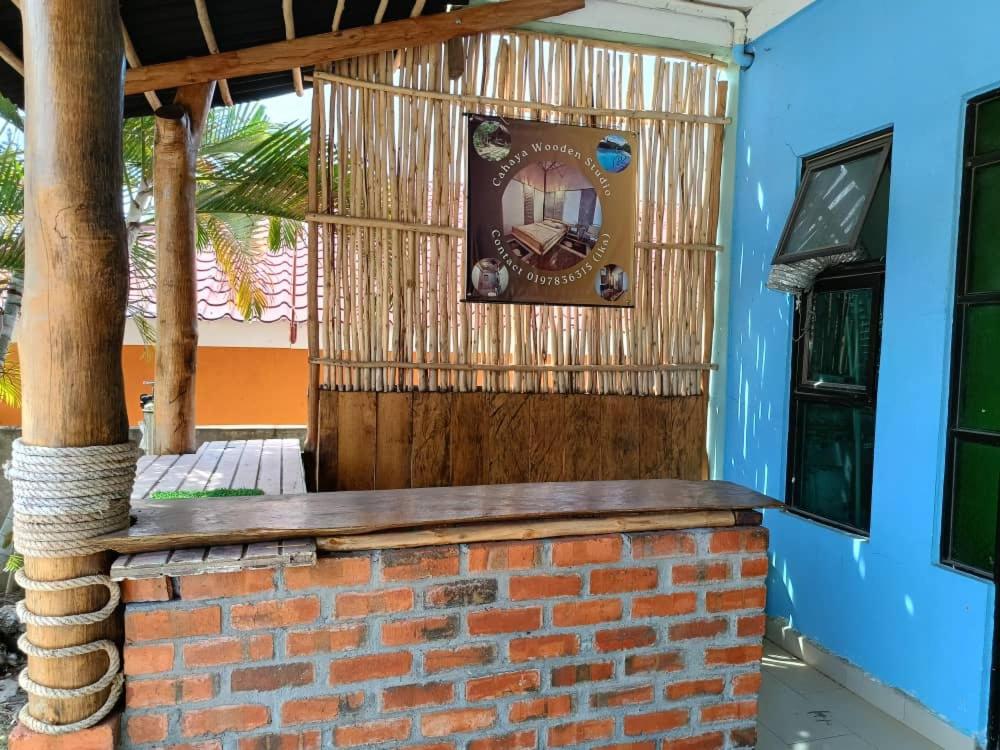 Cahaya Wooden Studio