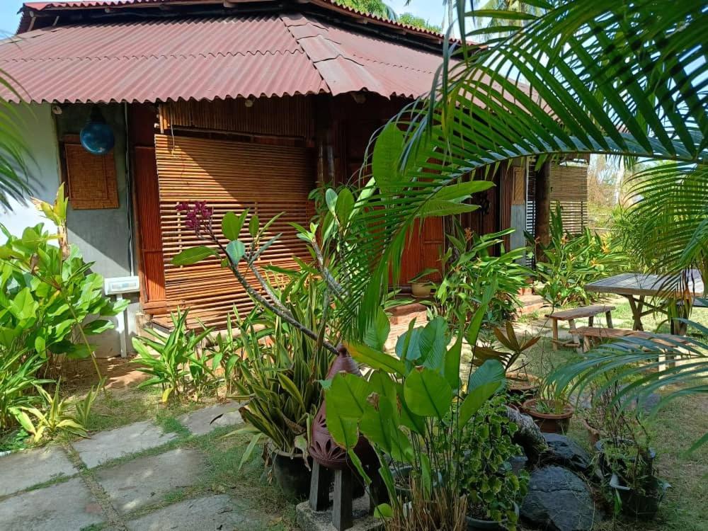 Cahaya Wooden Studio