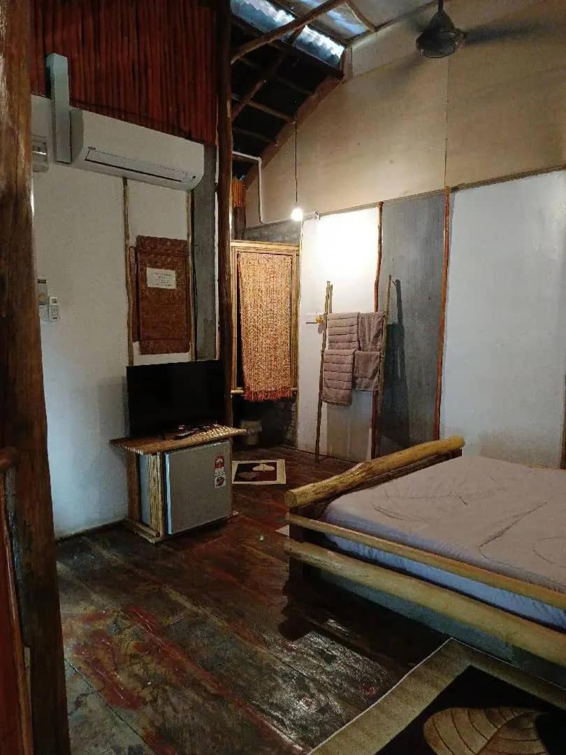 Cahaya Wooden Studio