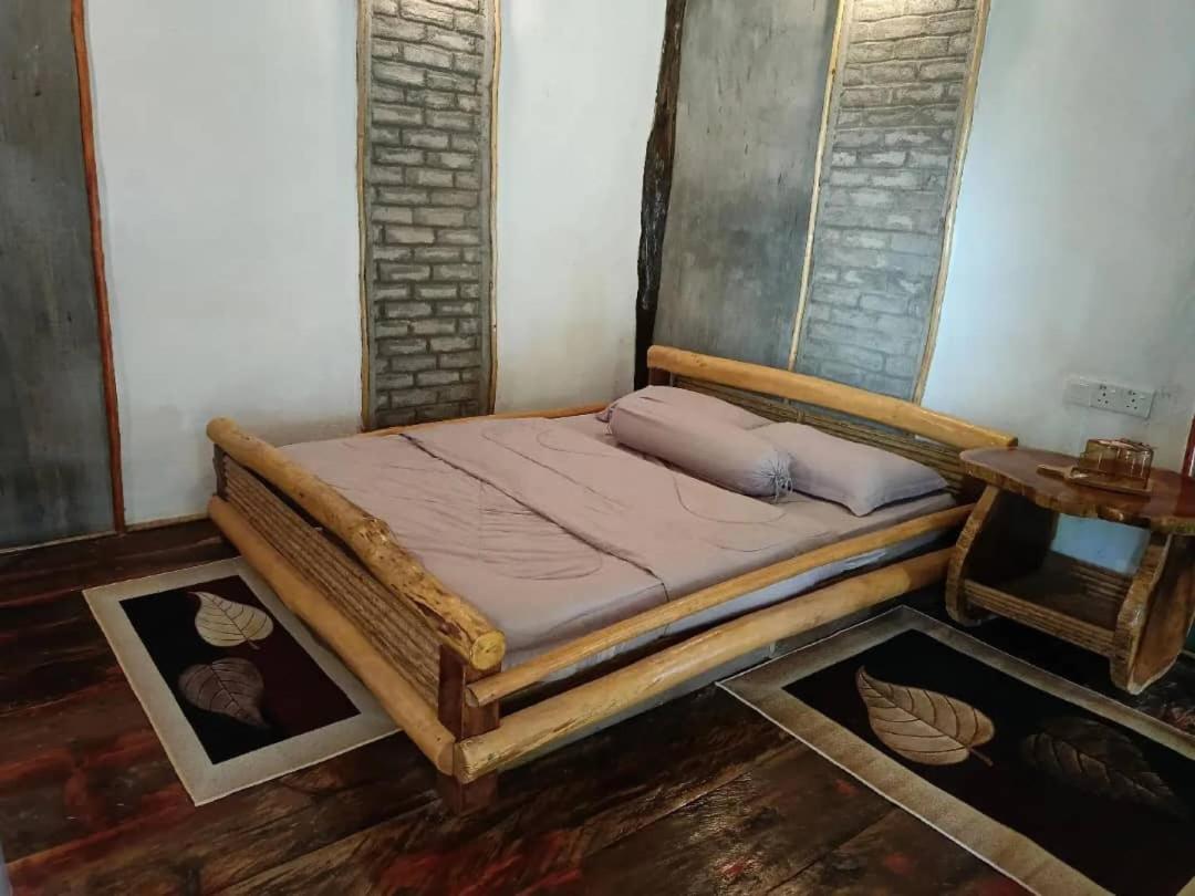 Cahaya Wooden Studio