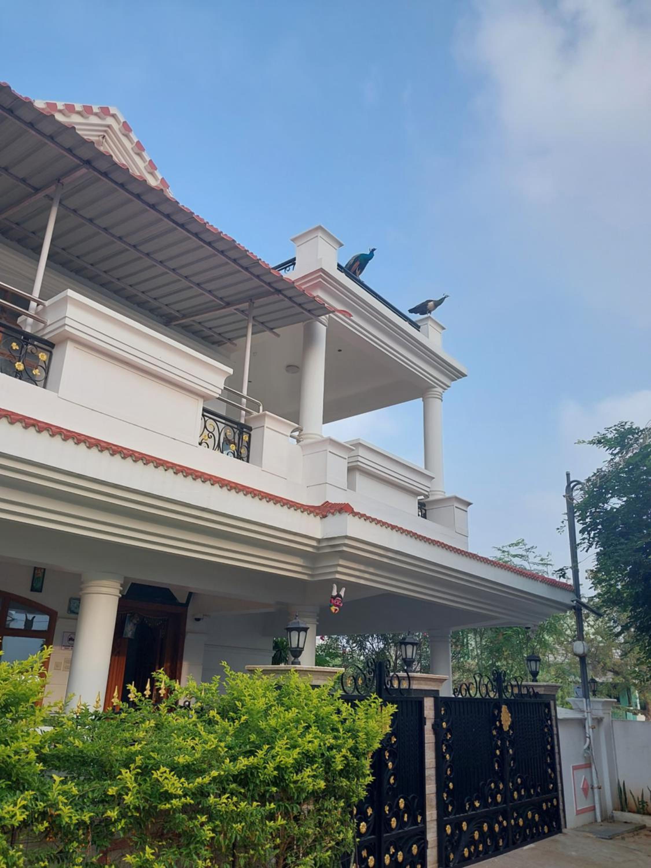 Shri Sai Baba Homestay - EB Colony - Trichy view 5