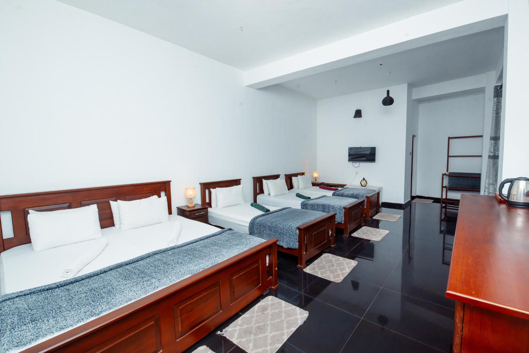 Adams Peak Inn