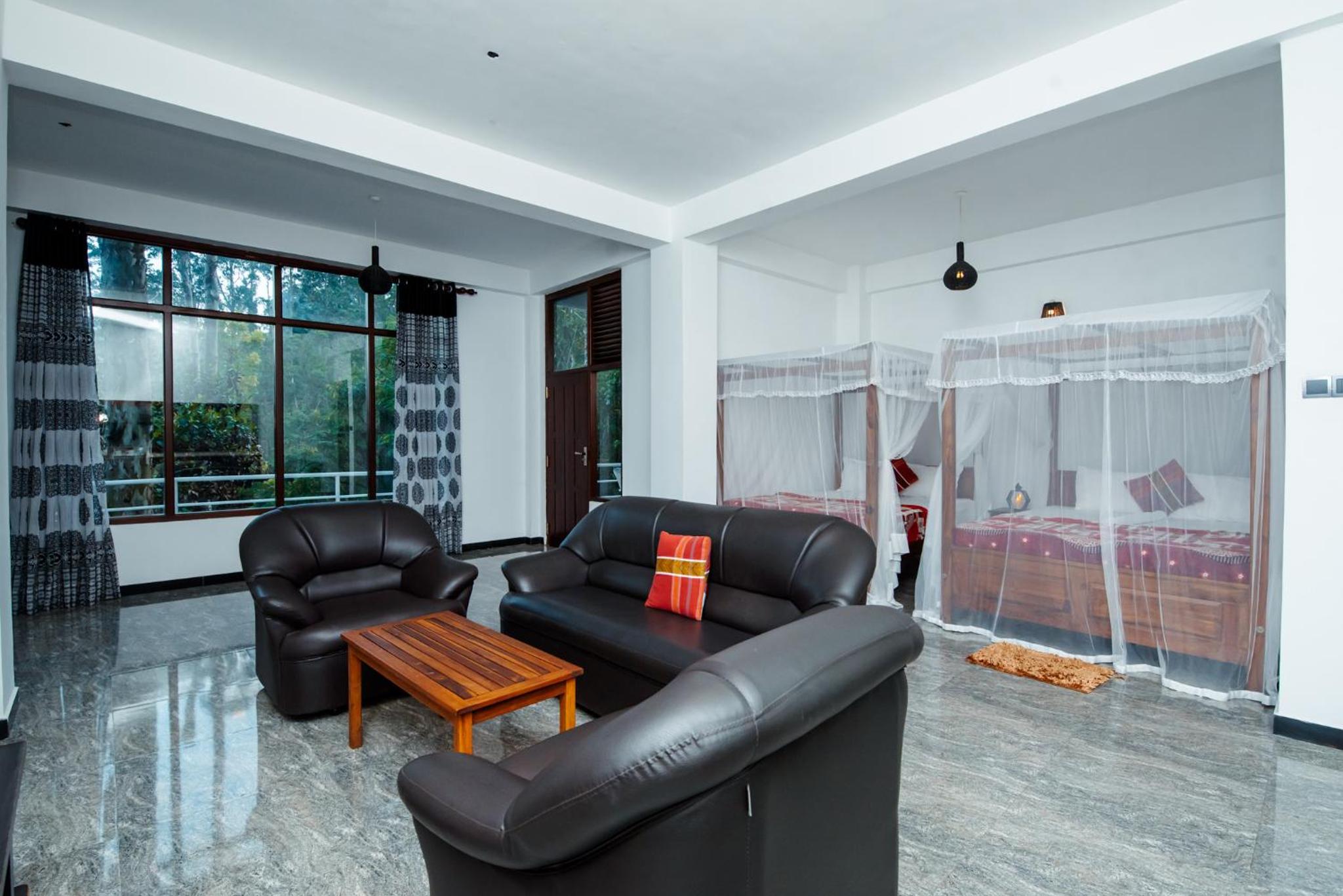 Adams Peak Inn