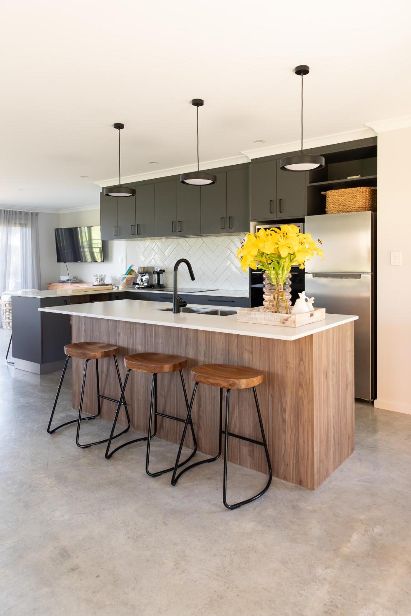 44onRoaring - in the Huon Valley