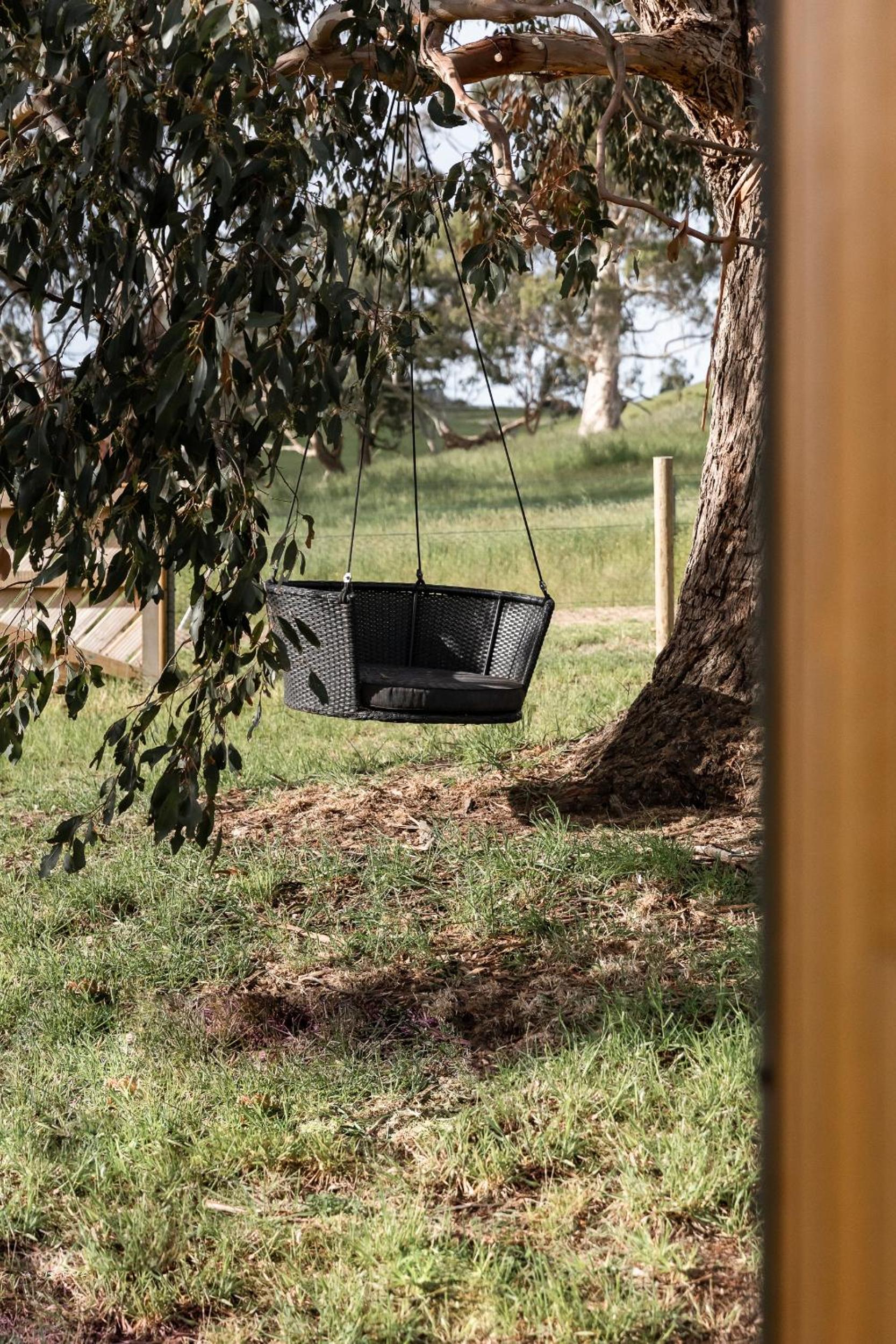 44onRoaring - in the Huon Valley