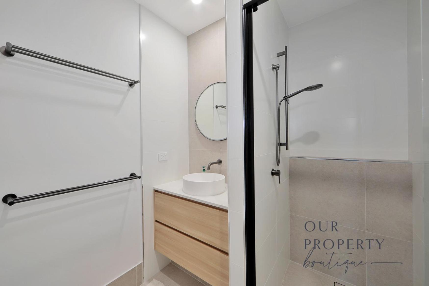 9 Basalt Court, Bargara