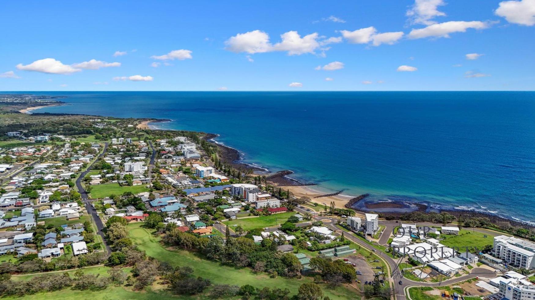 9 Basalt Court, Bargara