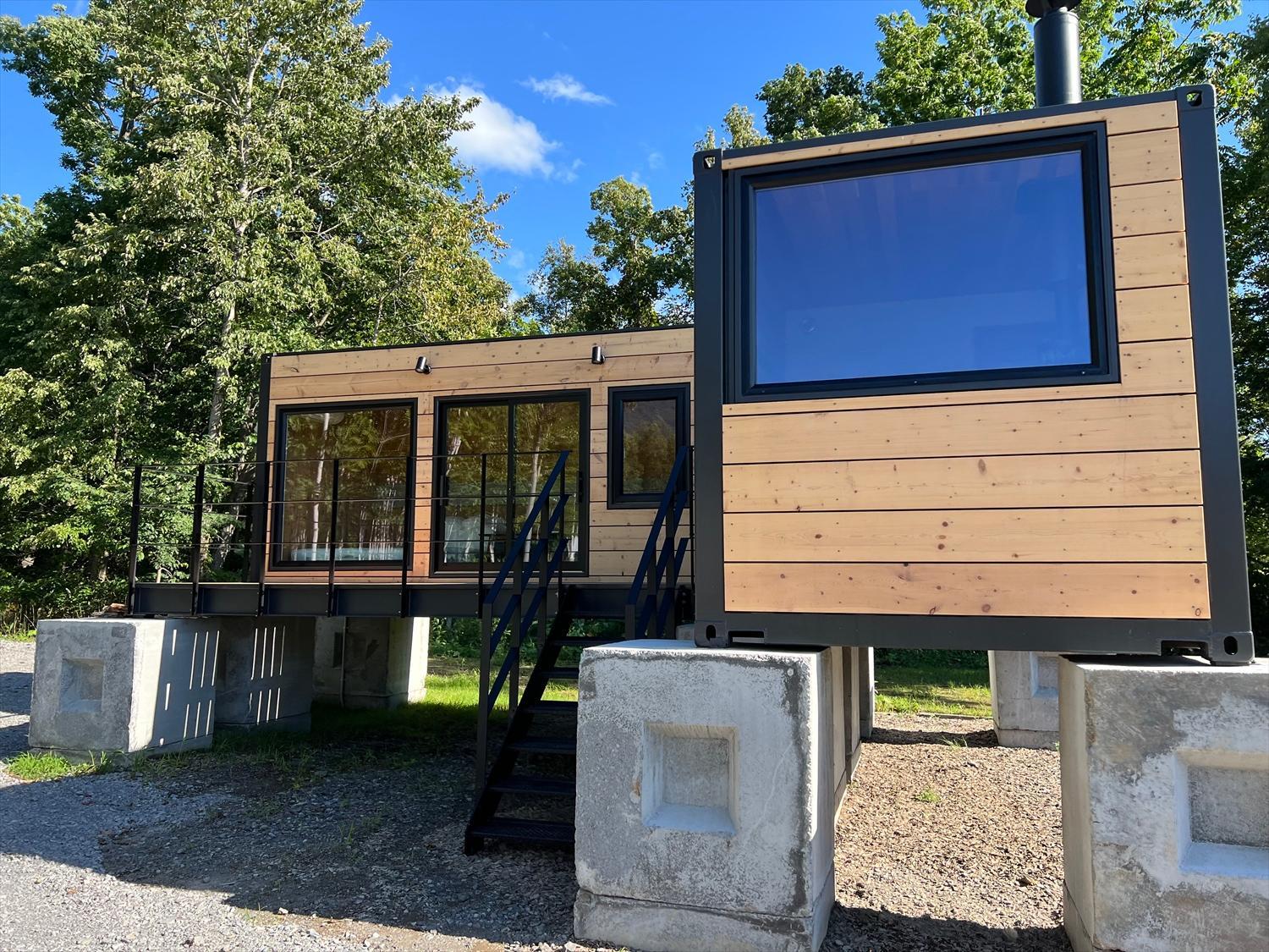 焚き火キャンプ場 Hokkaido Glamping - TAKIBI