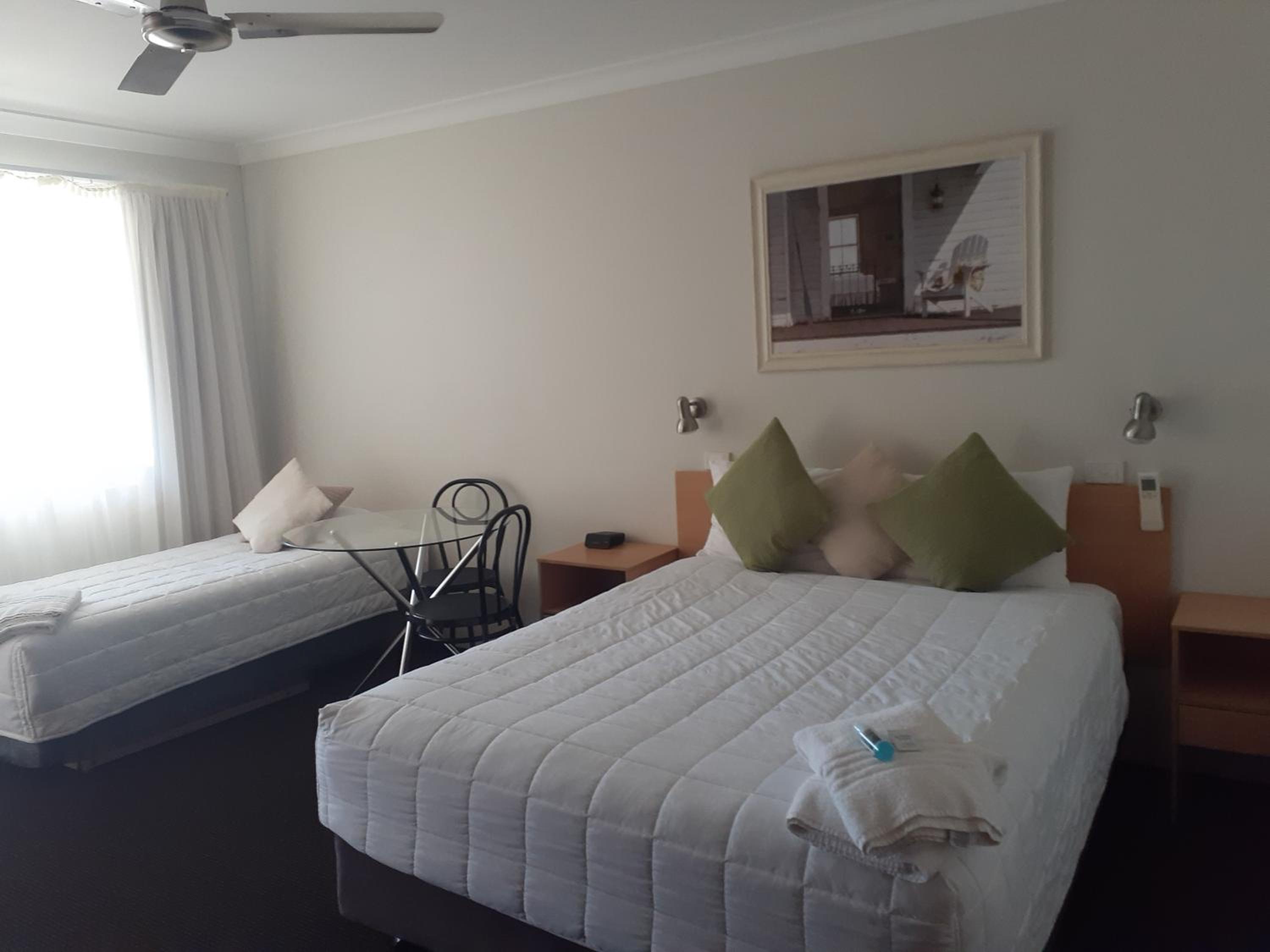 Aston Hill Motor Lodge