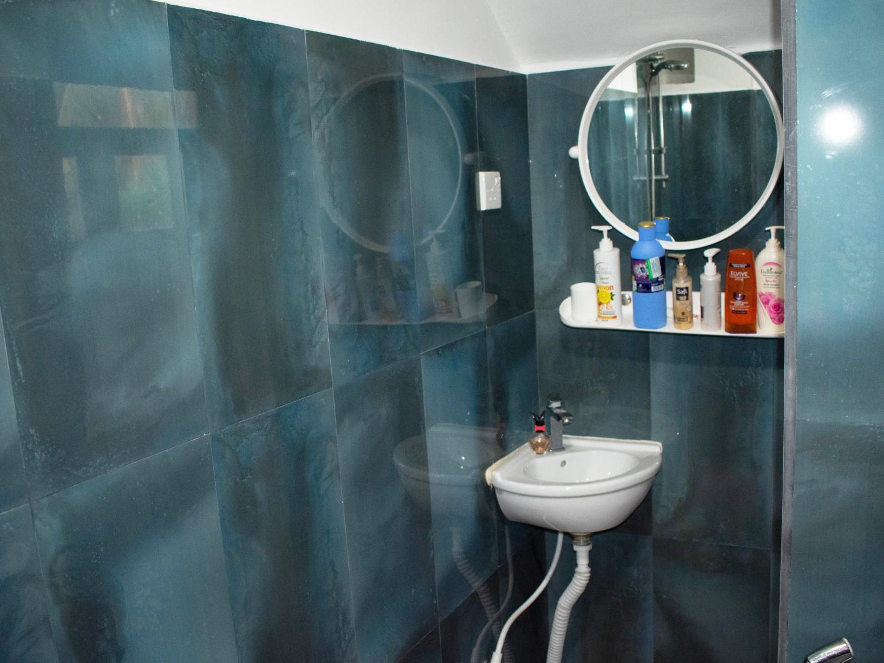 Photo 11