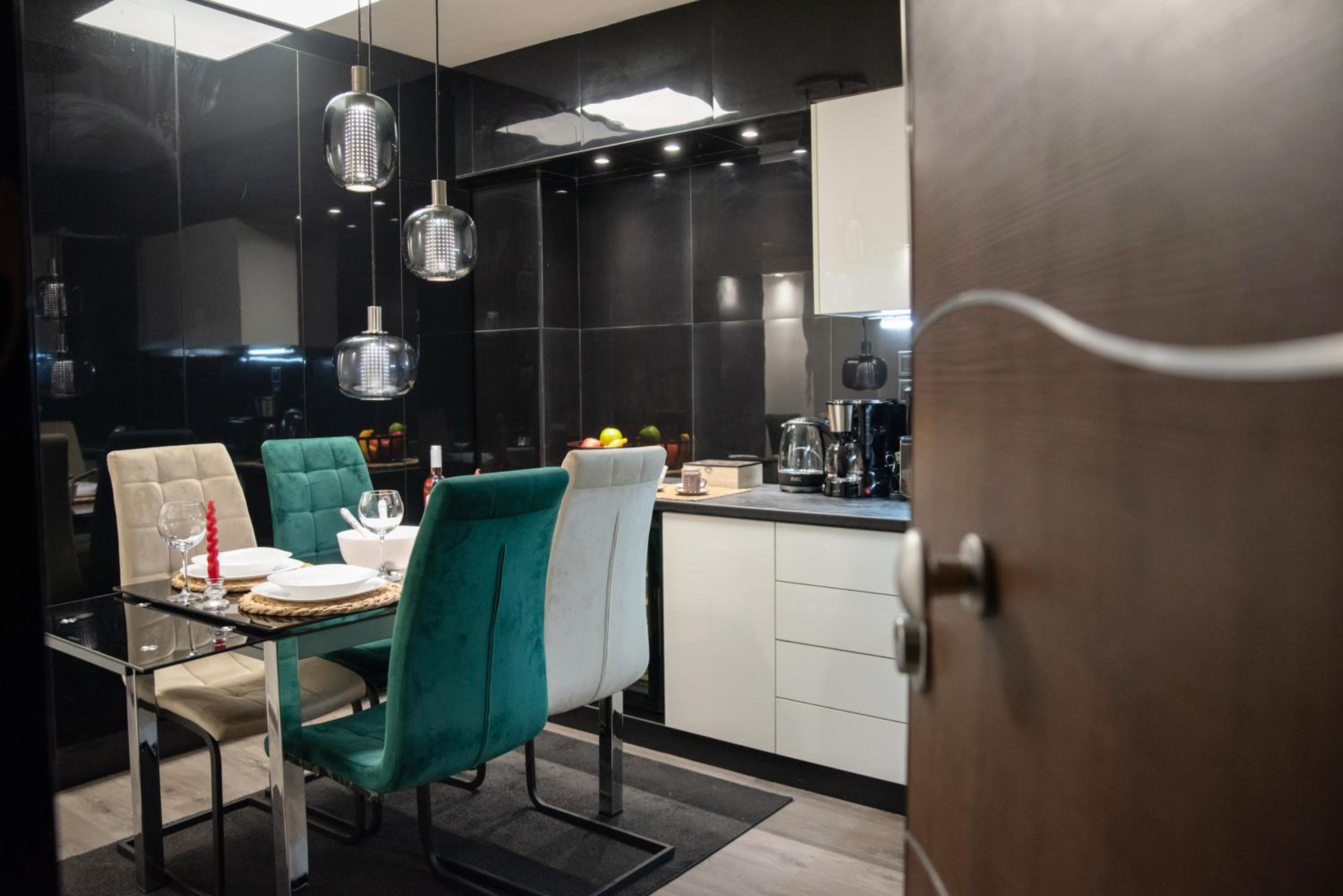 Athens centre Luxury Studio close to metro and Hospitals