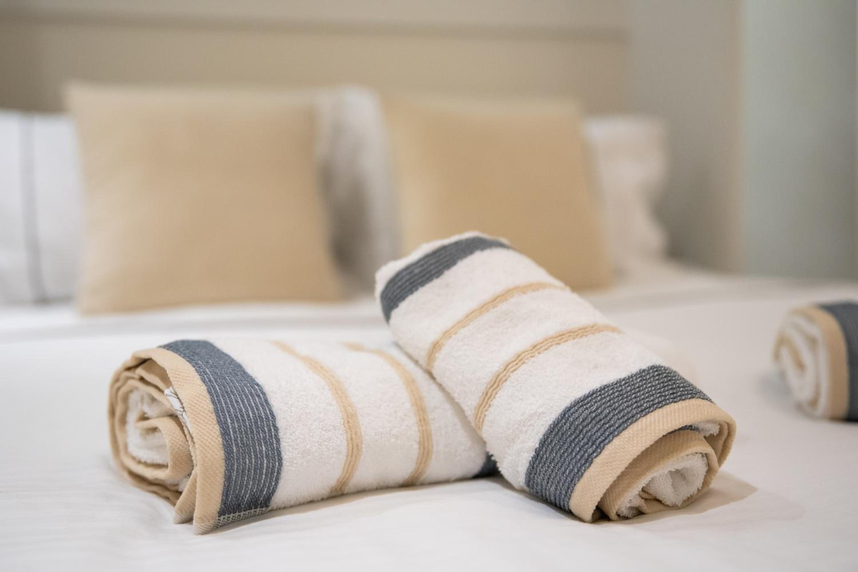 Athens centre Luxury Studio close to metro and Hospitals