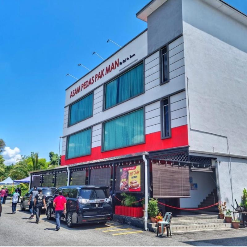 ANJUNG KASEH Villa Bukit Katil 4bedroom with Swimming Pool