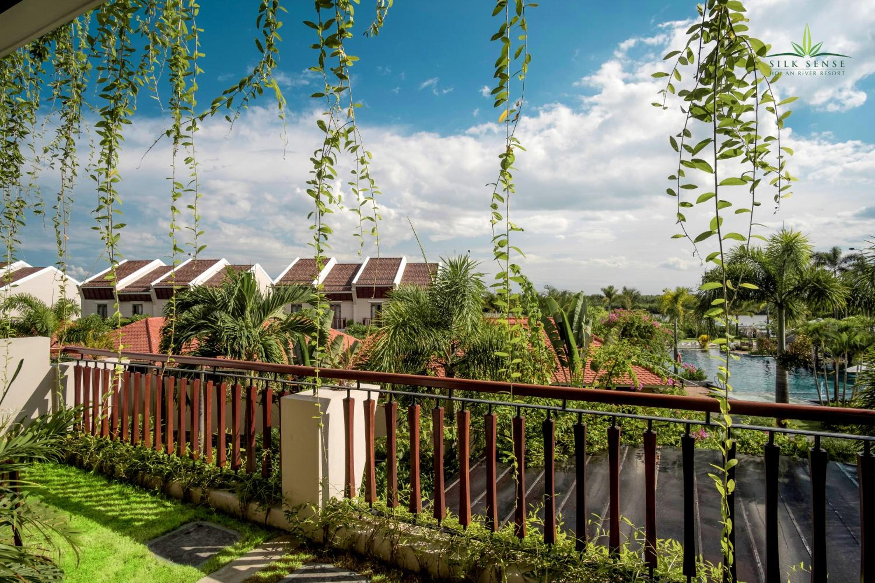 Silk Sense Hoi An River Resort - Green Luxury Escape