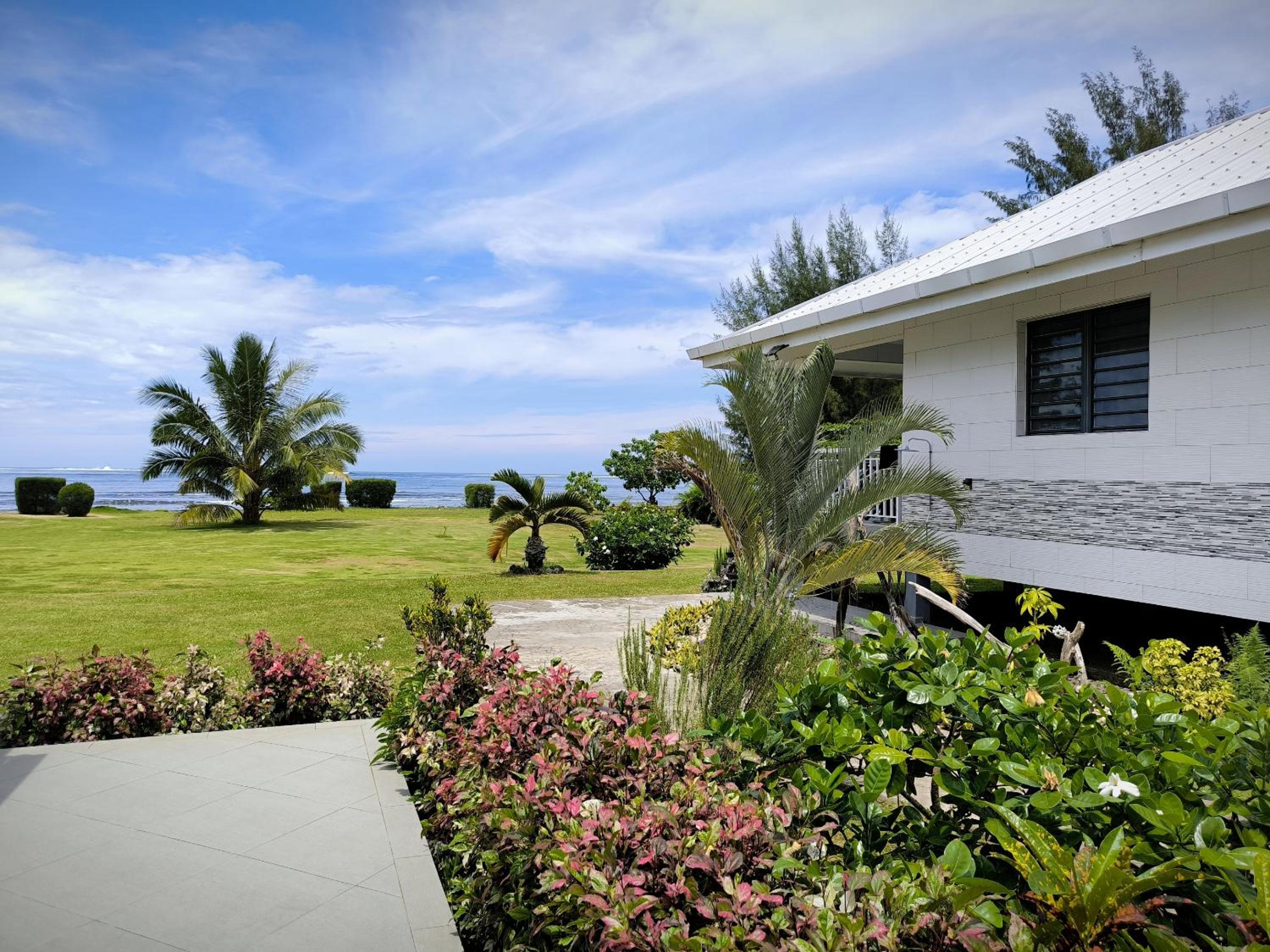 Moanaura Lodge