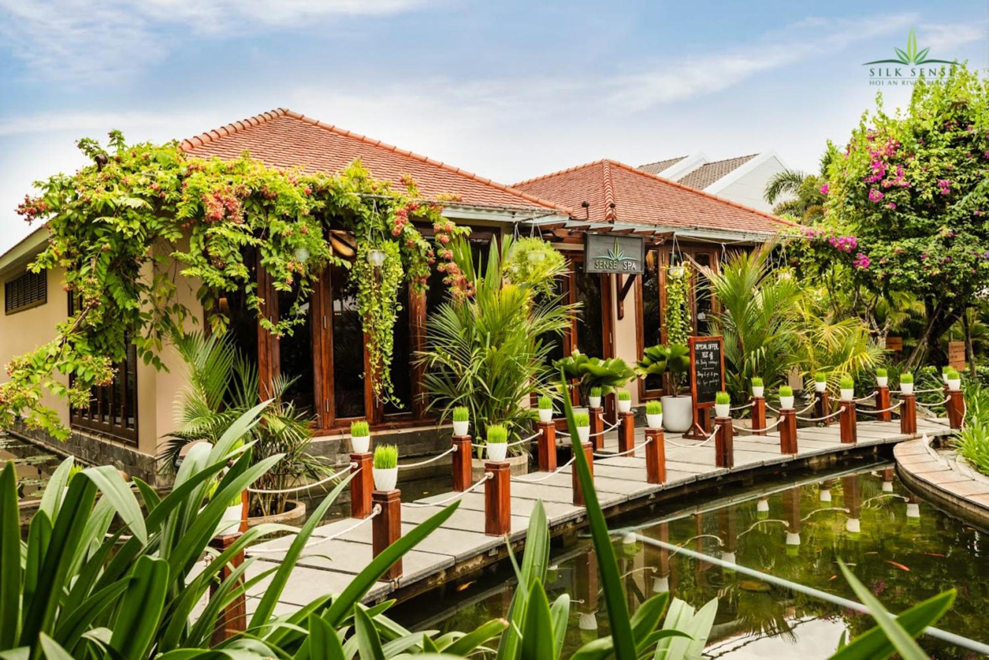 Silk Sense Hoi An River Resort - Green Luxury Escape