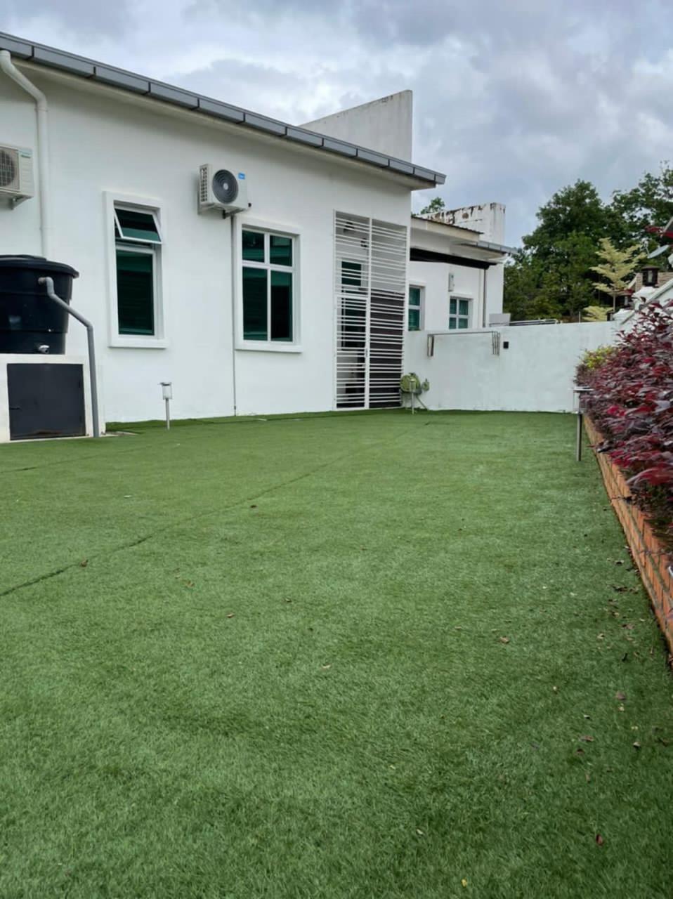 ANJUNG KASEH Villa Bukit Katil 4bedroom with Swimming Pool