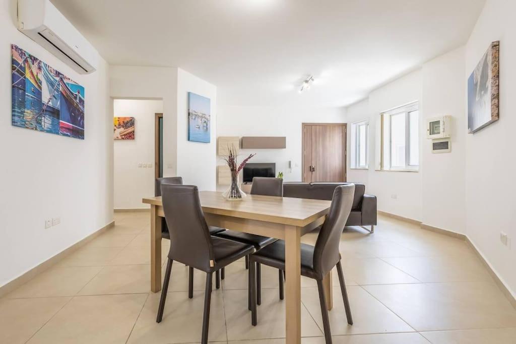 The Waves 2 Bedroom Apartment in Marsaxlokk view 2