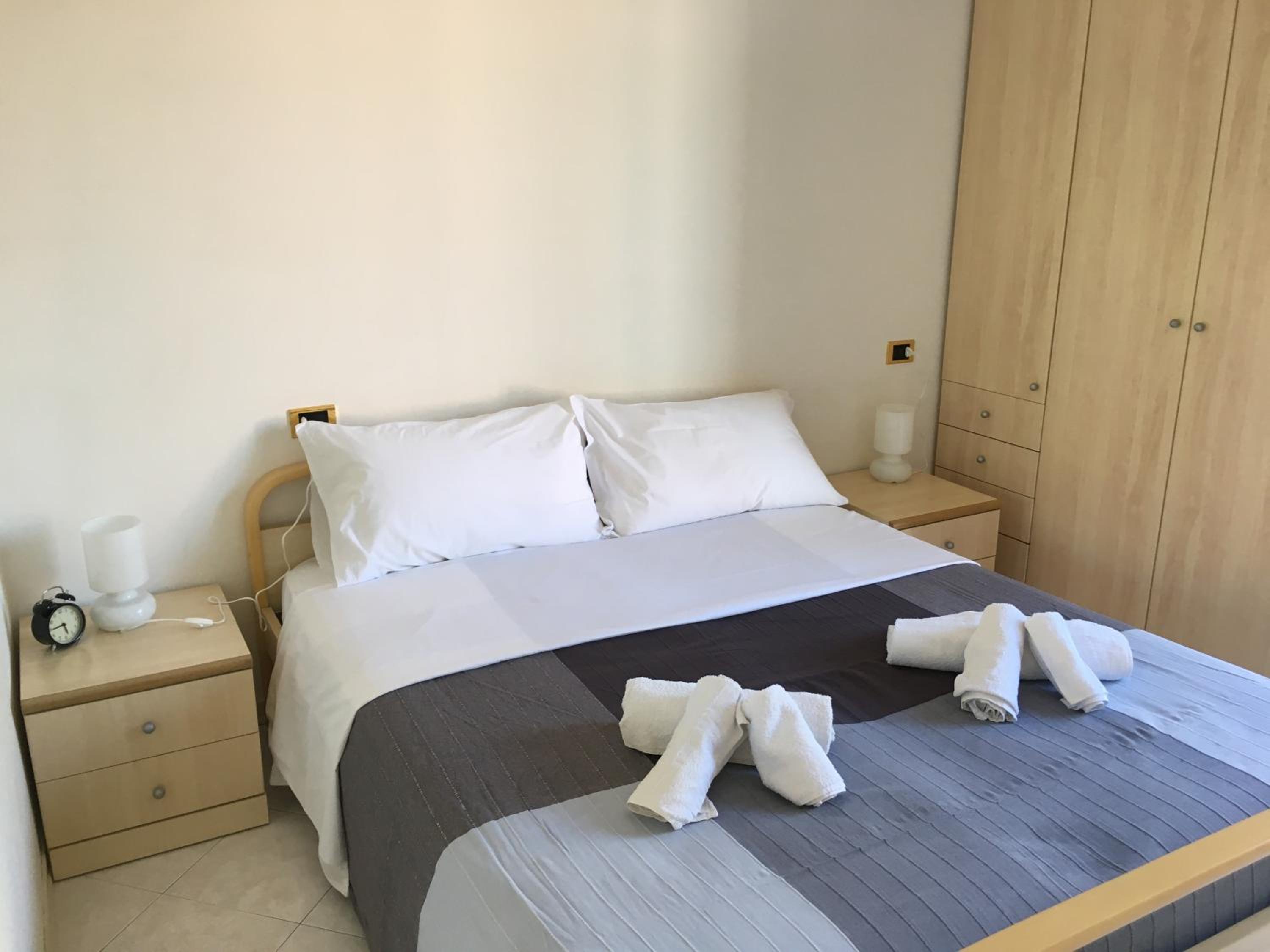 Beach House Holiday Apartments