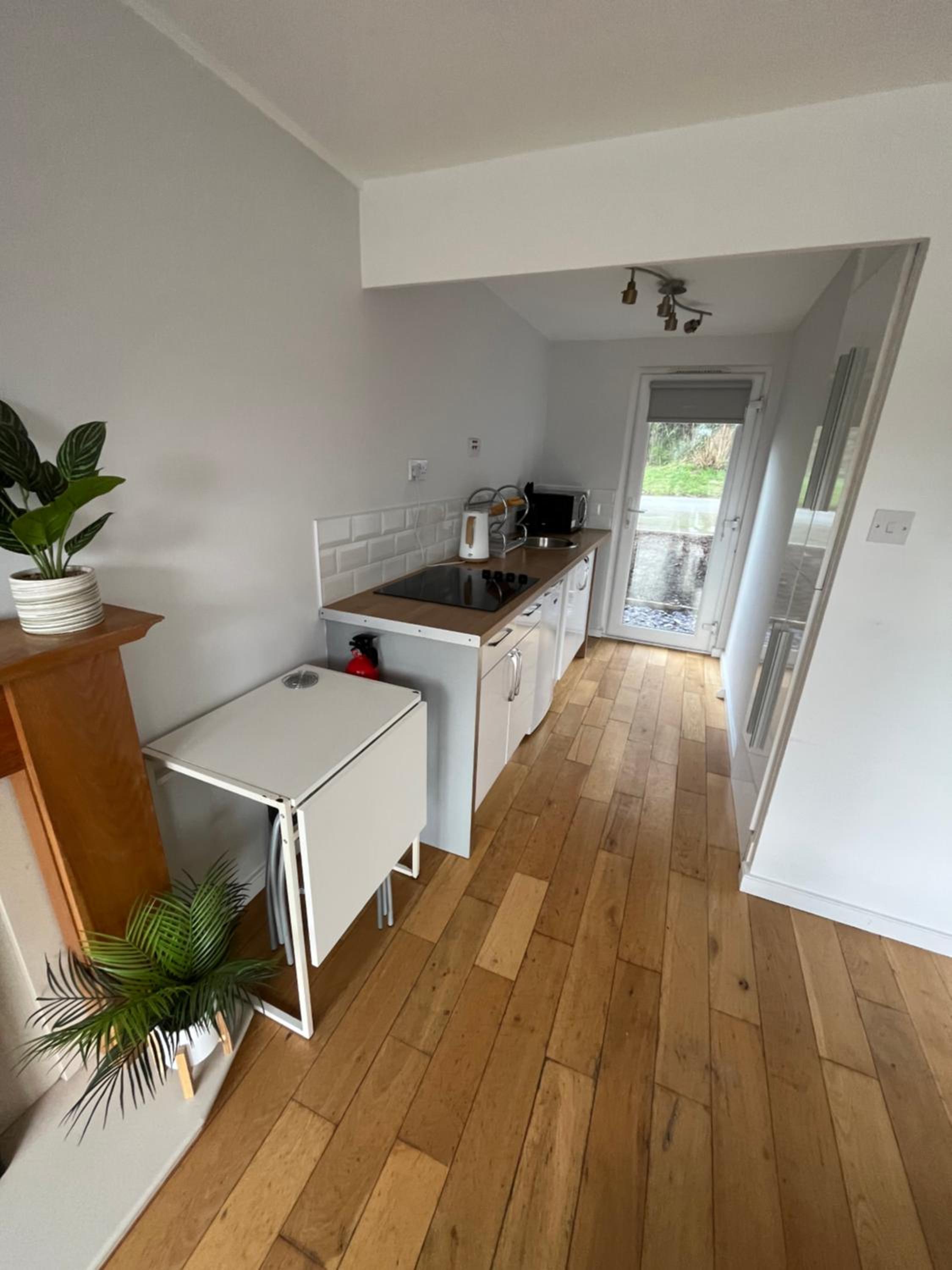 North Wales Lake View 2 Bedroom view 5