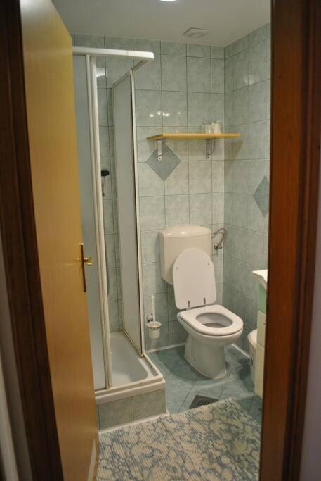 Photo 51