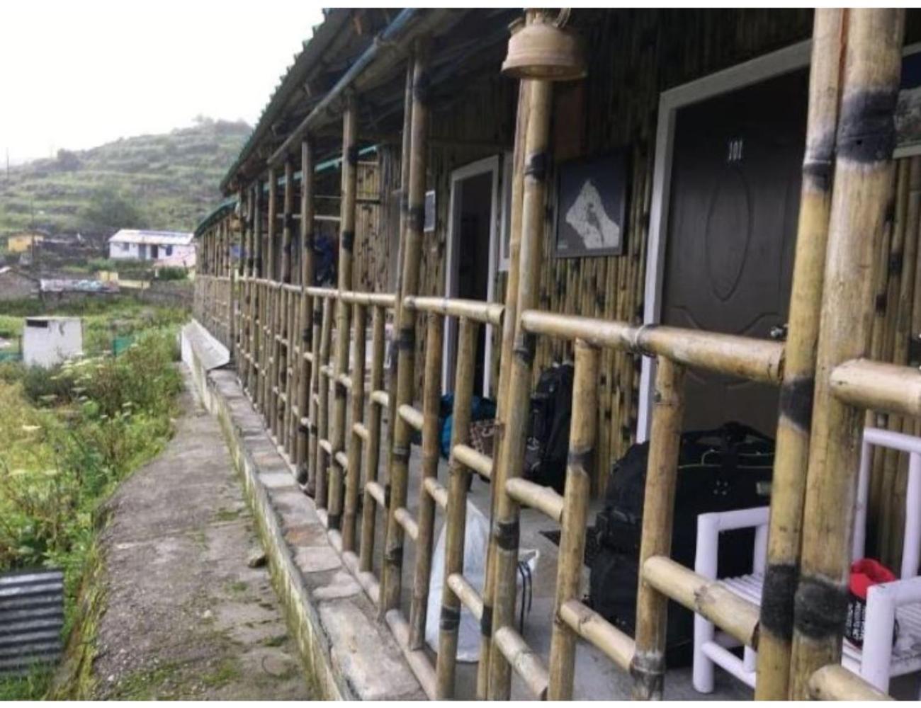 Badriville Resort, Badrinath view 2