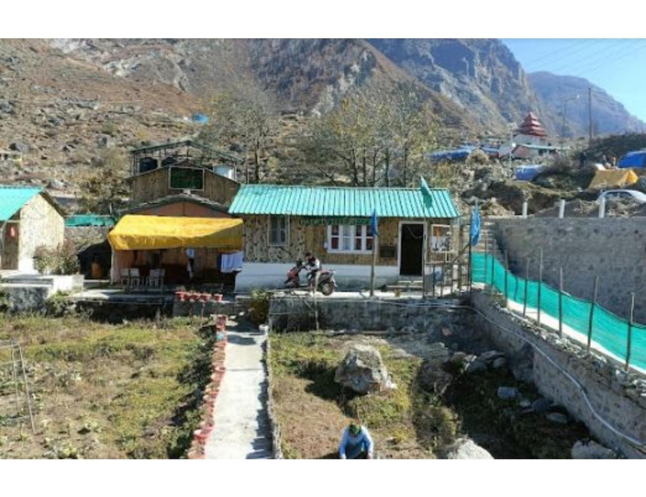 Badriville Resort, Badrinath view 5
