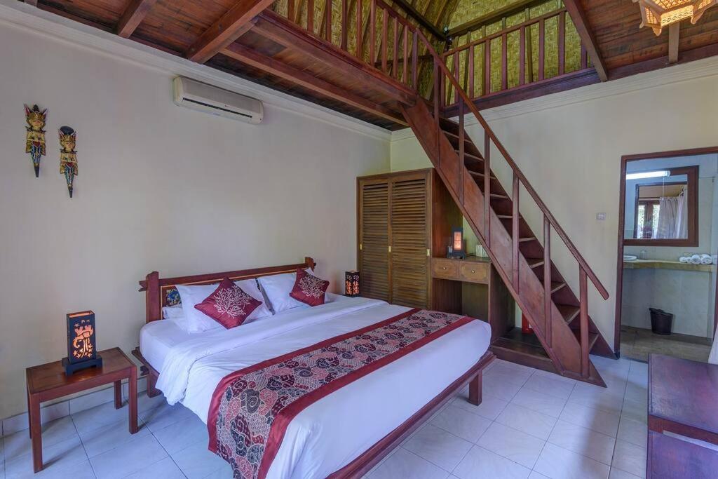White Jepun 2BR Balinese Home CYN view 2