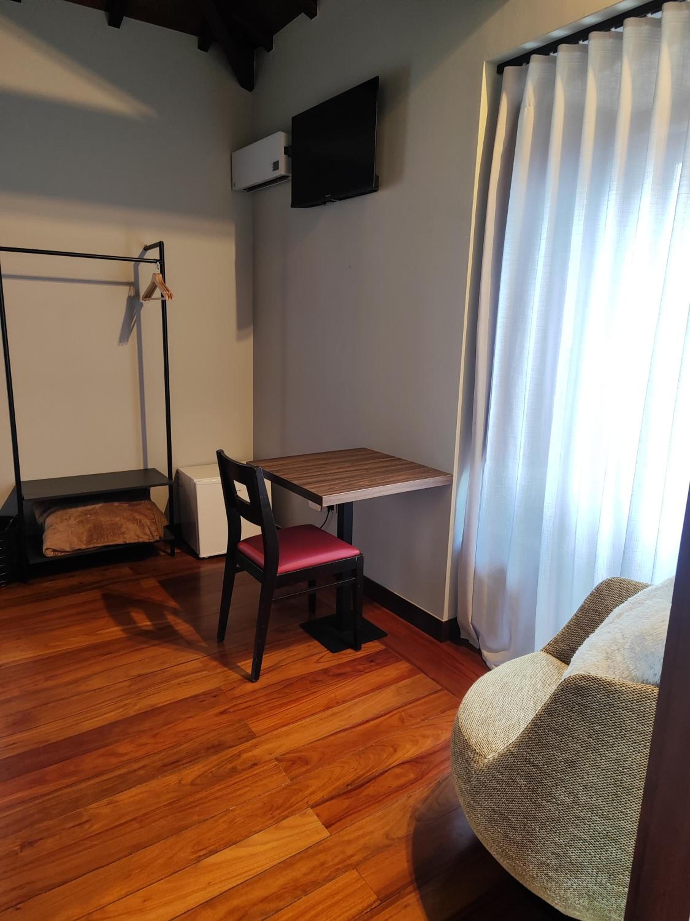 Photo 23