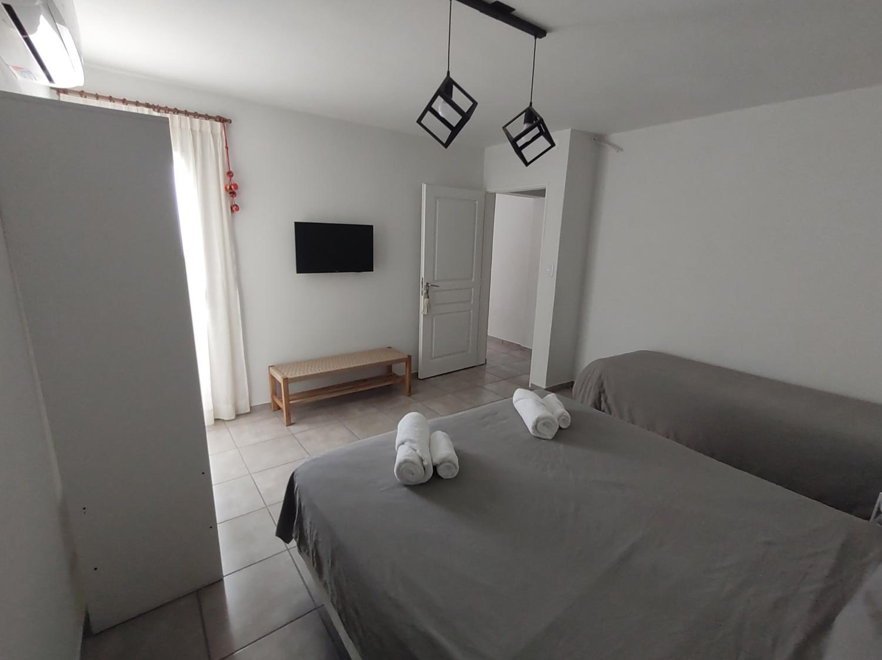 Los Deptos de Alvear