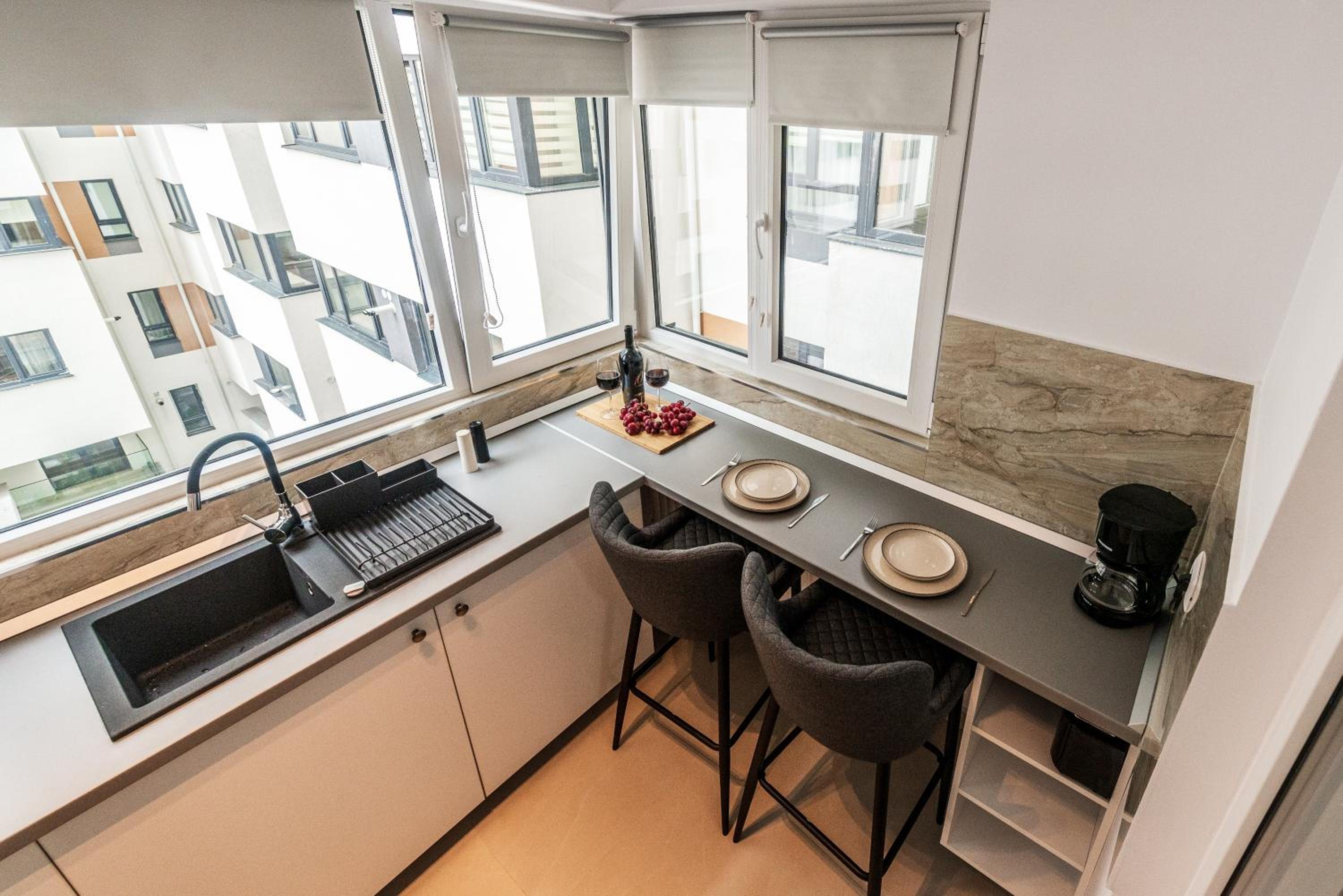 Central Residence Apartment 311 view 5