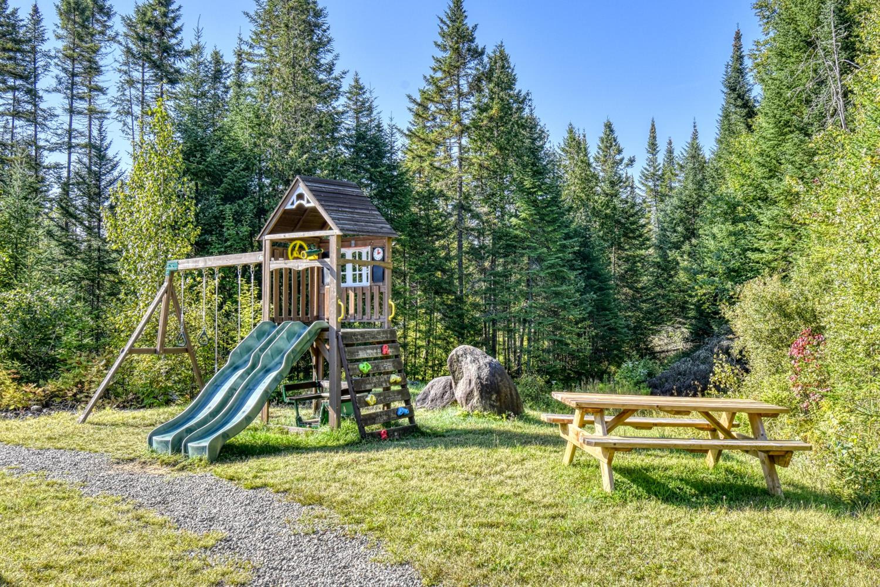 Luxurious log cabin with private spa