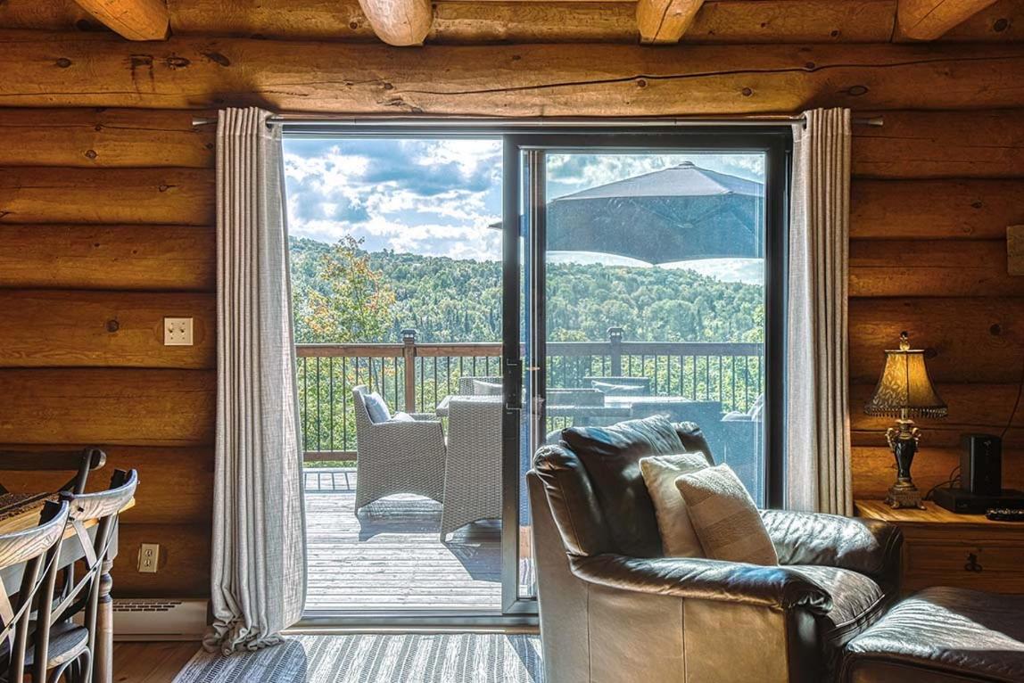 Luxurious log cabin with private spa