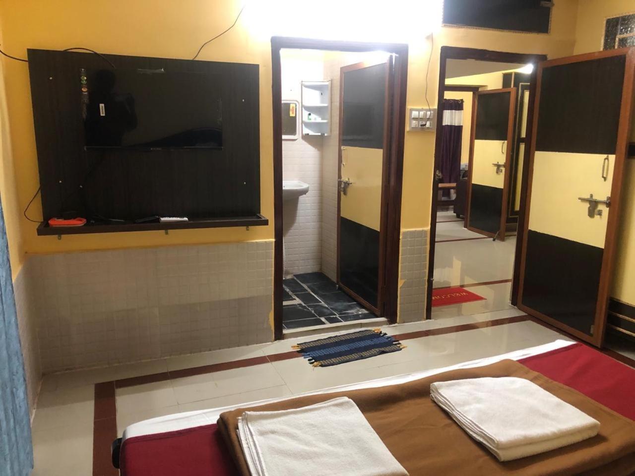 Kodali Homestays