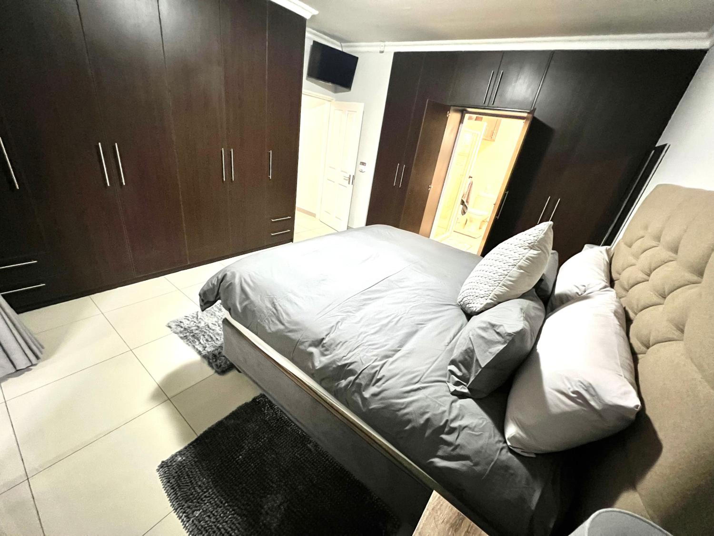 Crossroads Luxury Accommodation