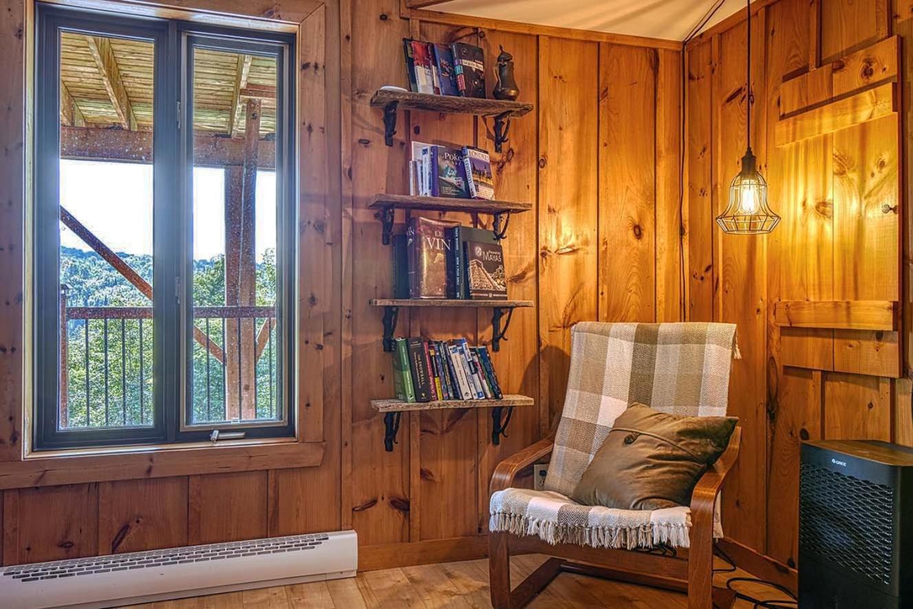 Luxurious log cabin with private spa