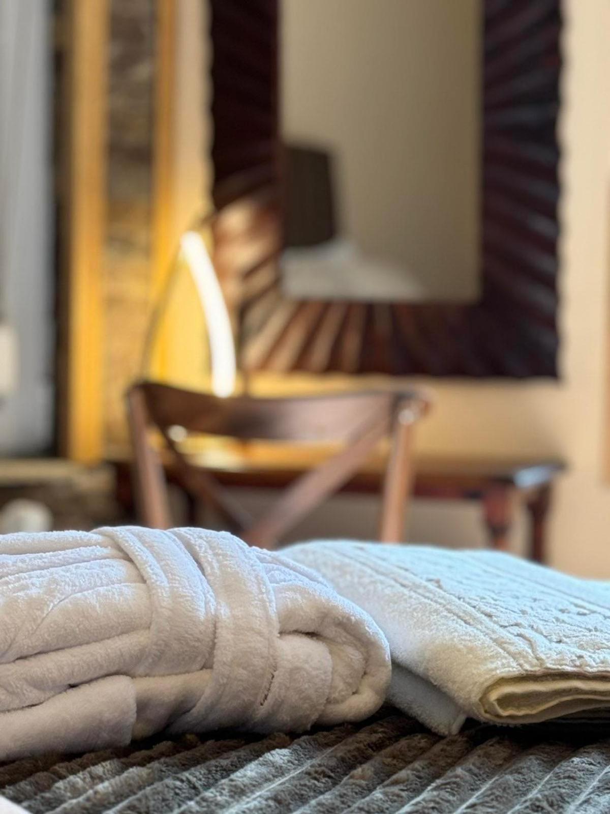 Villa Boyana City & Relax with Hot Jacuzzi and Sauna by BookVillaBG