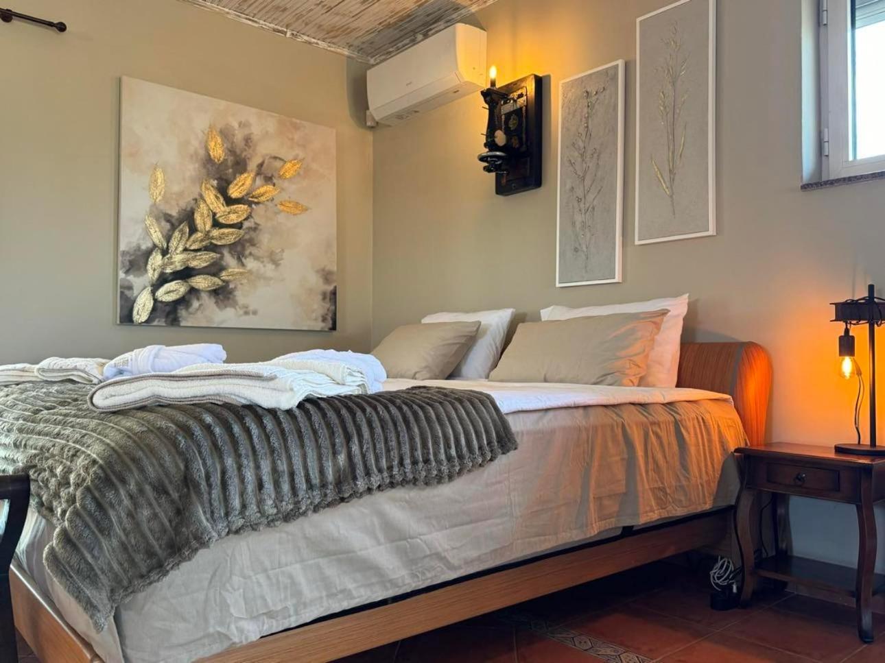 Villa Boyana City & Relax with Hot Jacuzzi and Sauna by BookVillaBG