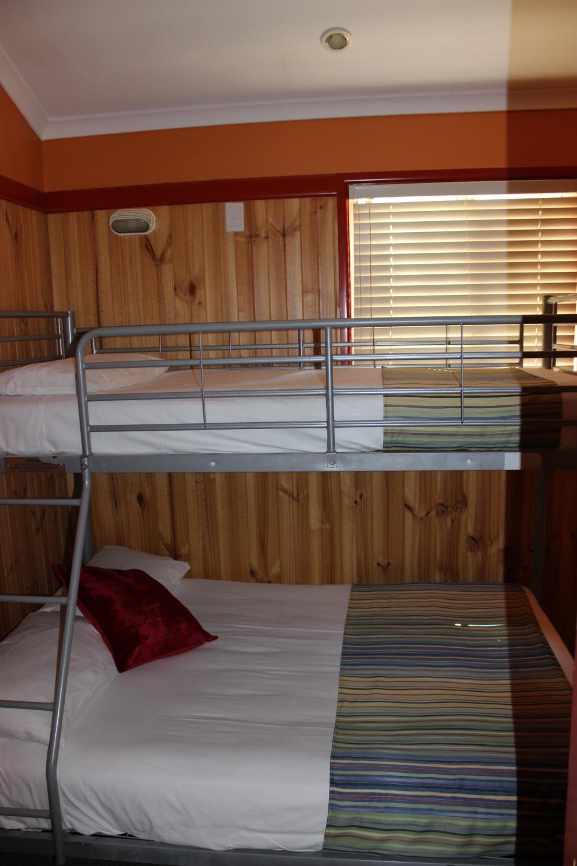 Aussie Outback Oasis Holiday Park