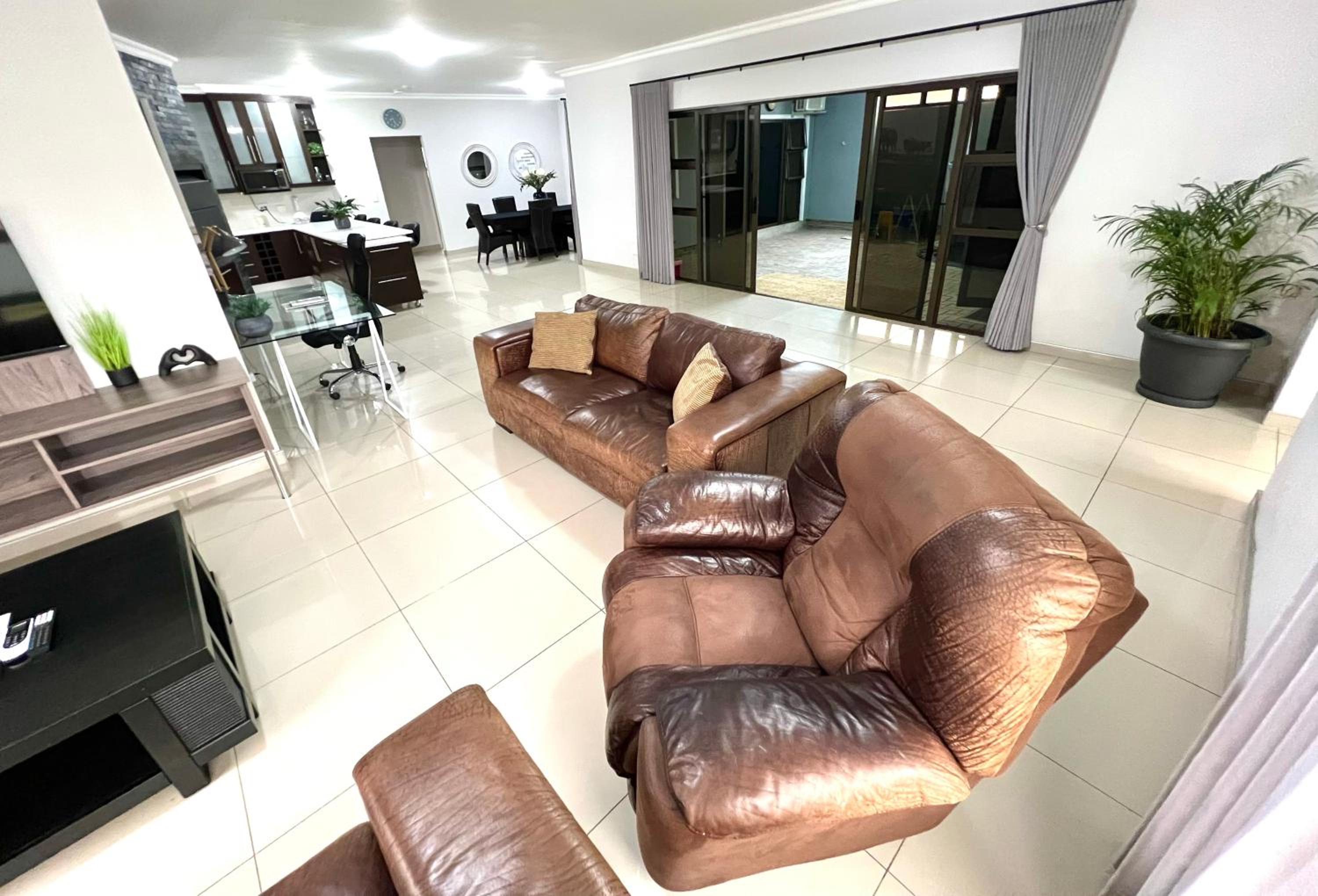 Crossroads Luxury Accommodation