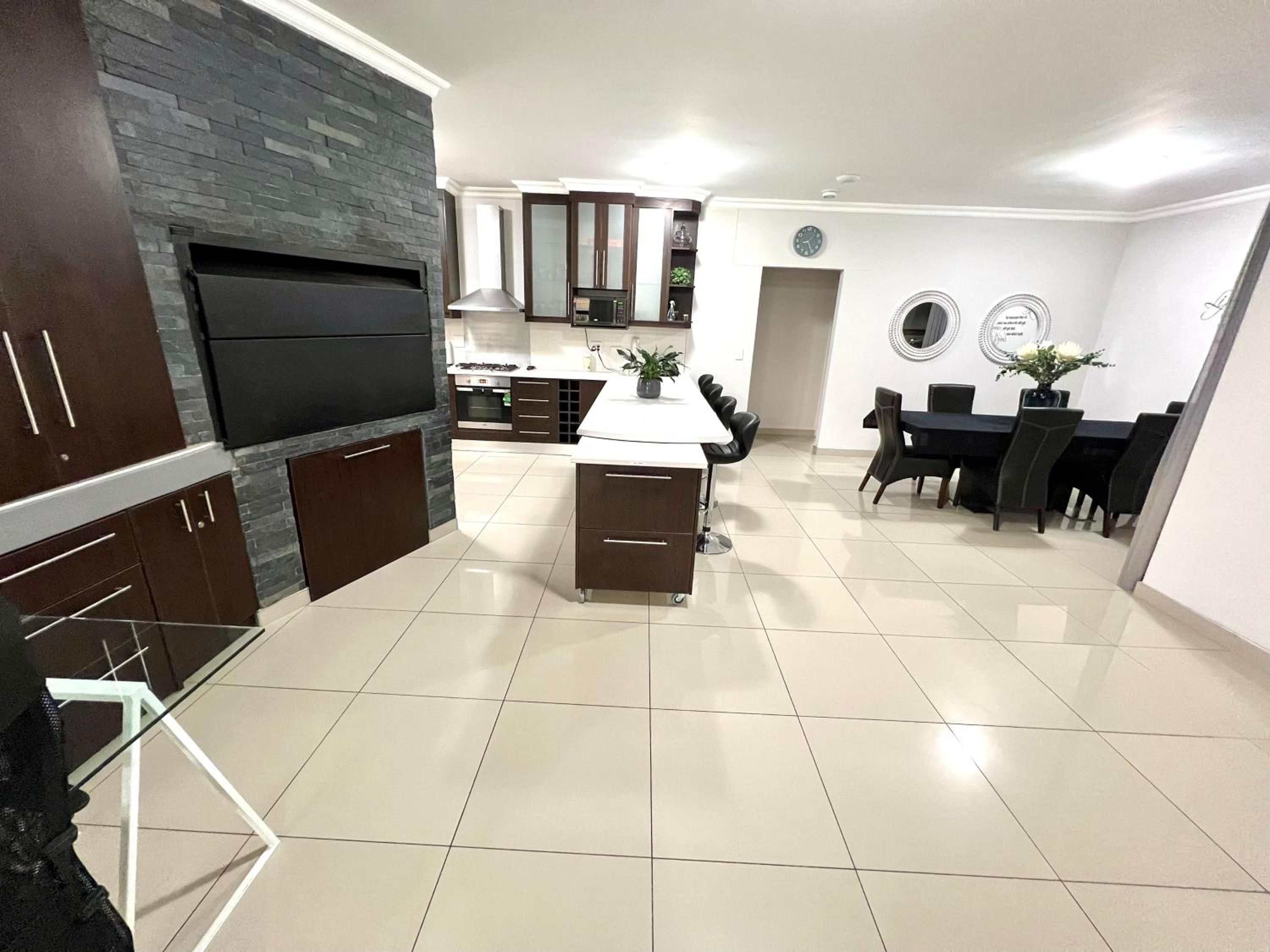 Crossroads Luxury Accommodation