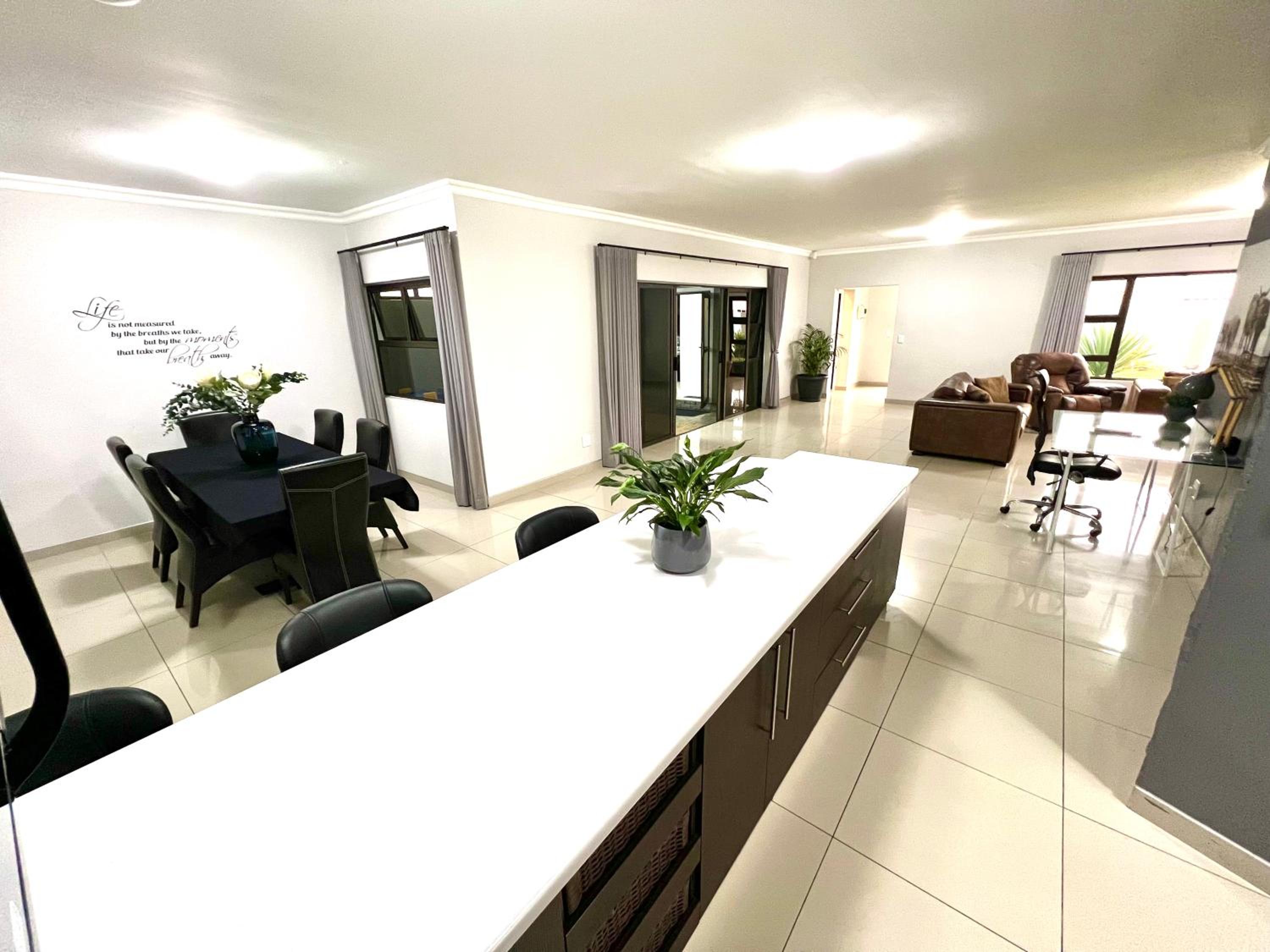Crossroads Luxury Accommodation