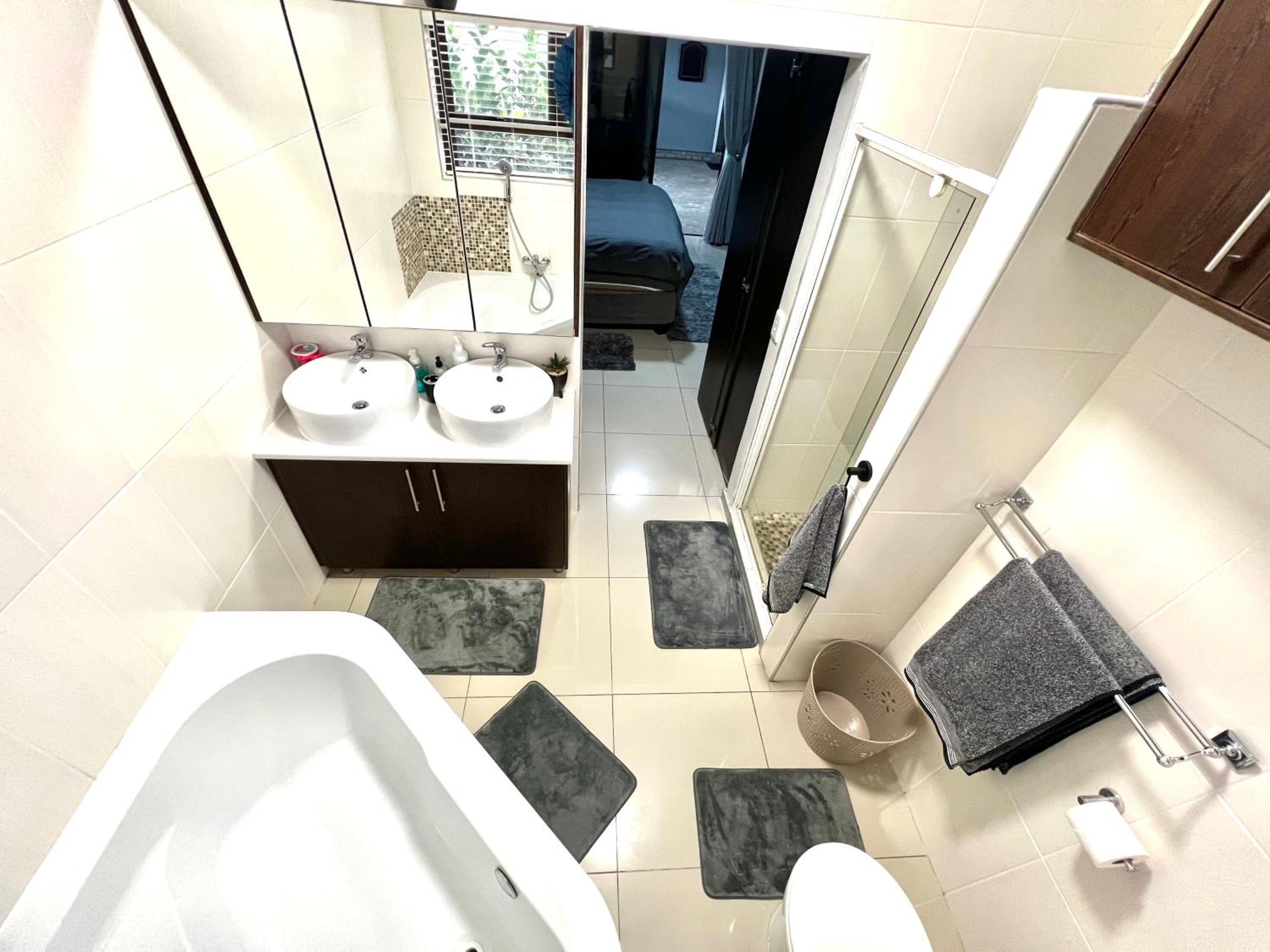 Crossroads Luxury Accommodation