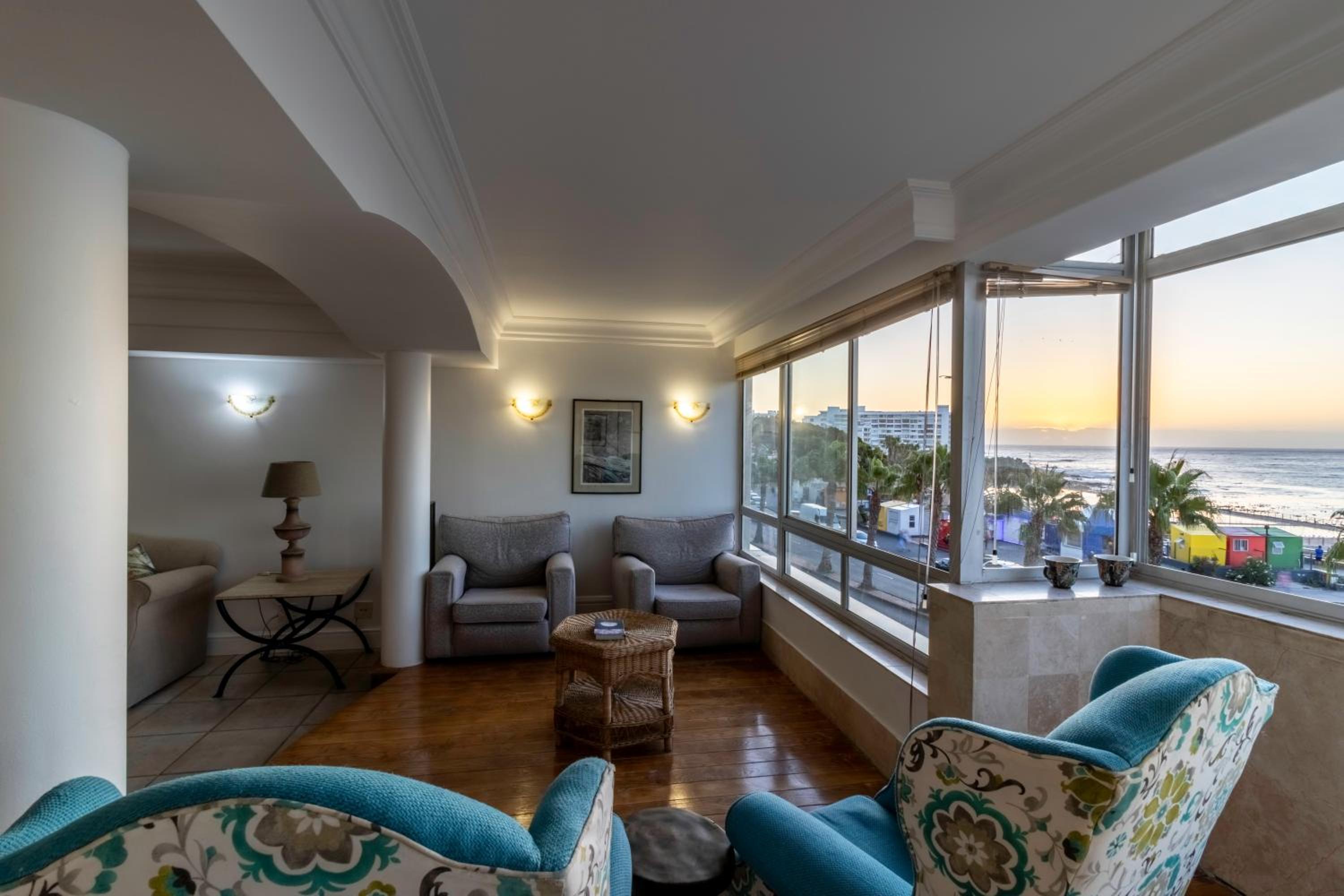 Beachfront Seaview