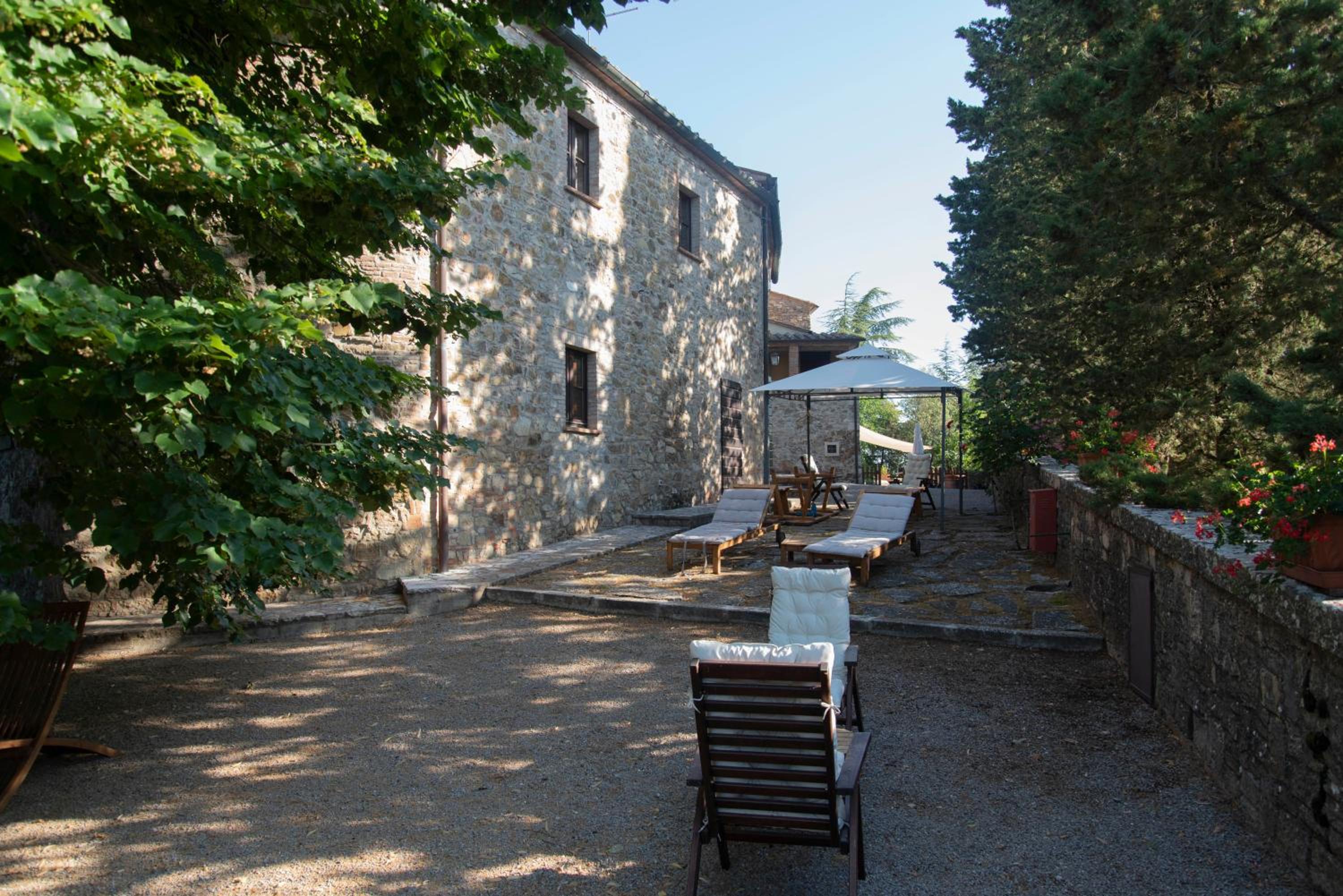 Borgo di Camporsevoli
