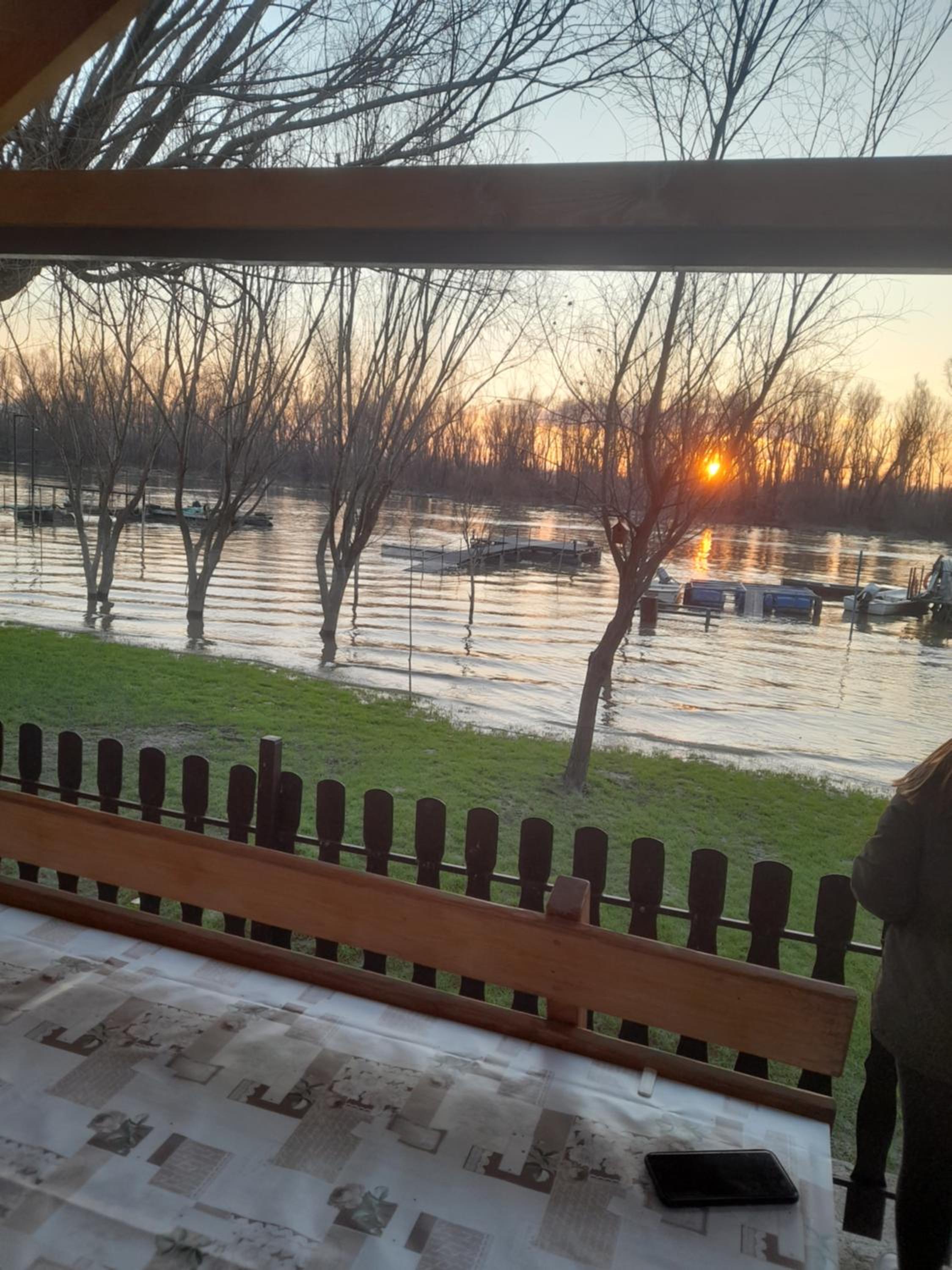 Vikendica DUNAV