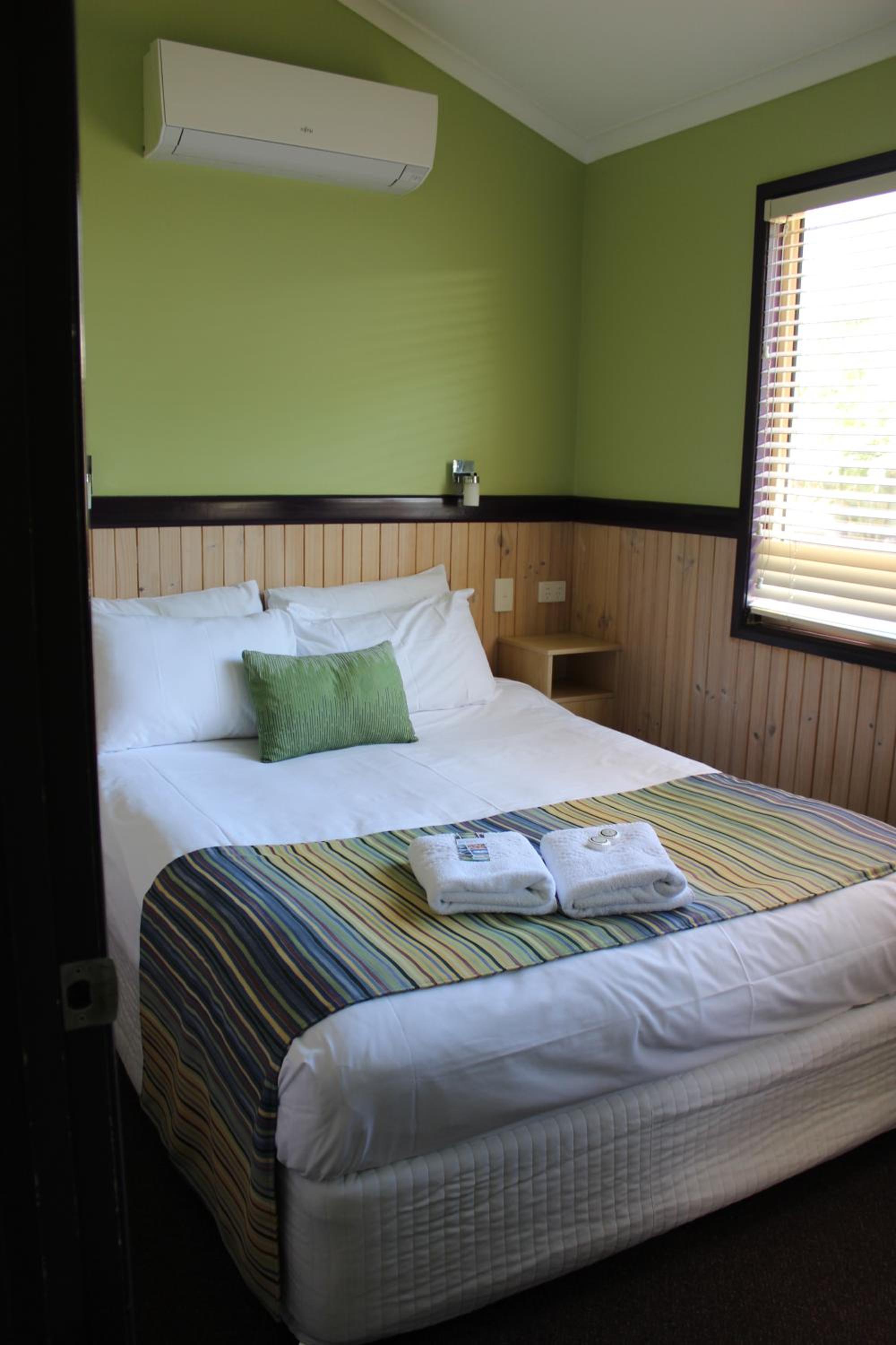 Aussie Outback Oasis Holiday Park