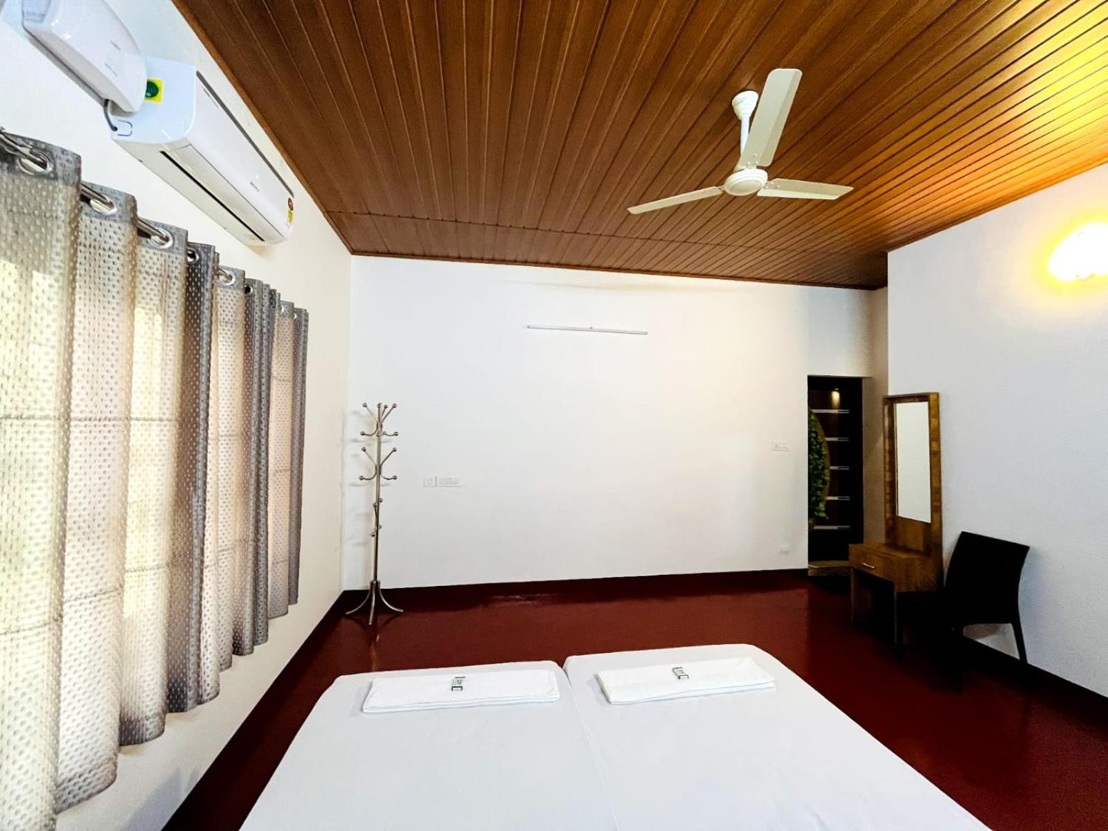 Marari Oceanscape